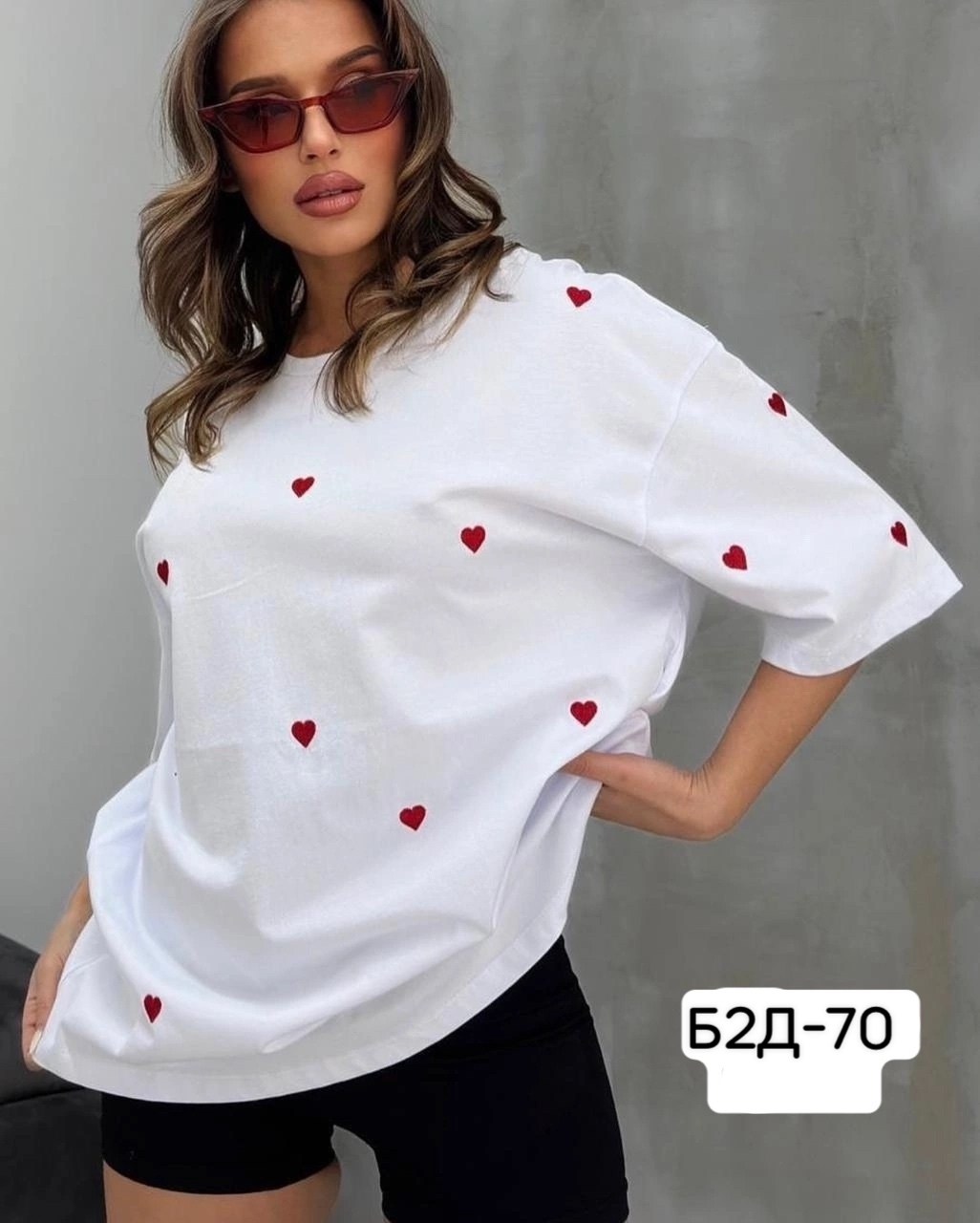 футболки оверсайз с принтами,футболка оверсайз с сердечками,футболки женские модные,футболки женская,футболки женская оверсайз