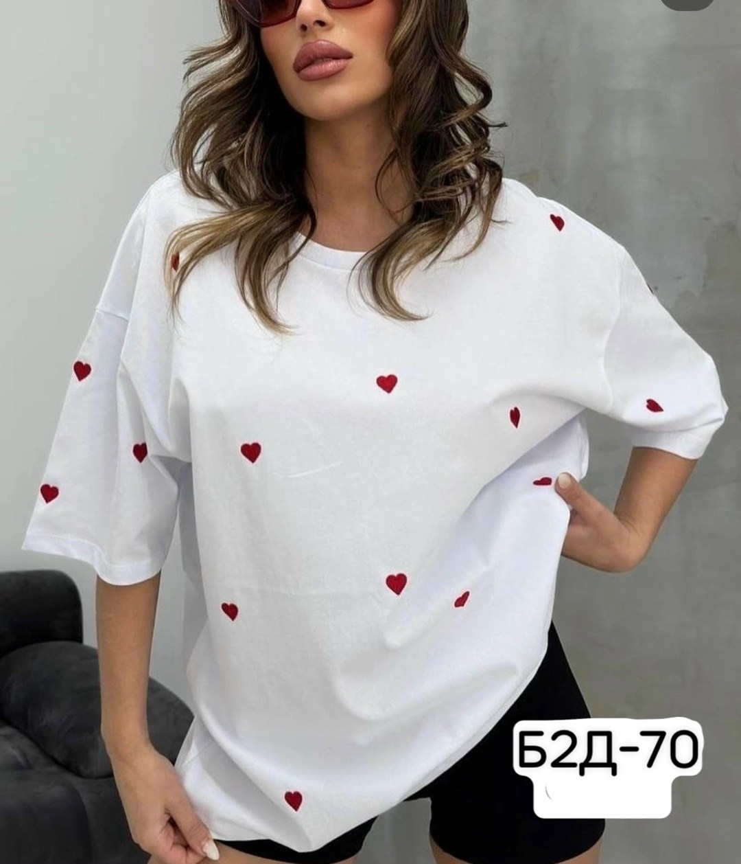 футболки оверсайз с принтами,футболка оверсайз с сердечками,футболки женские модные,футболки женская,футболки женская оверсайз