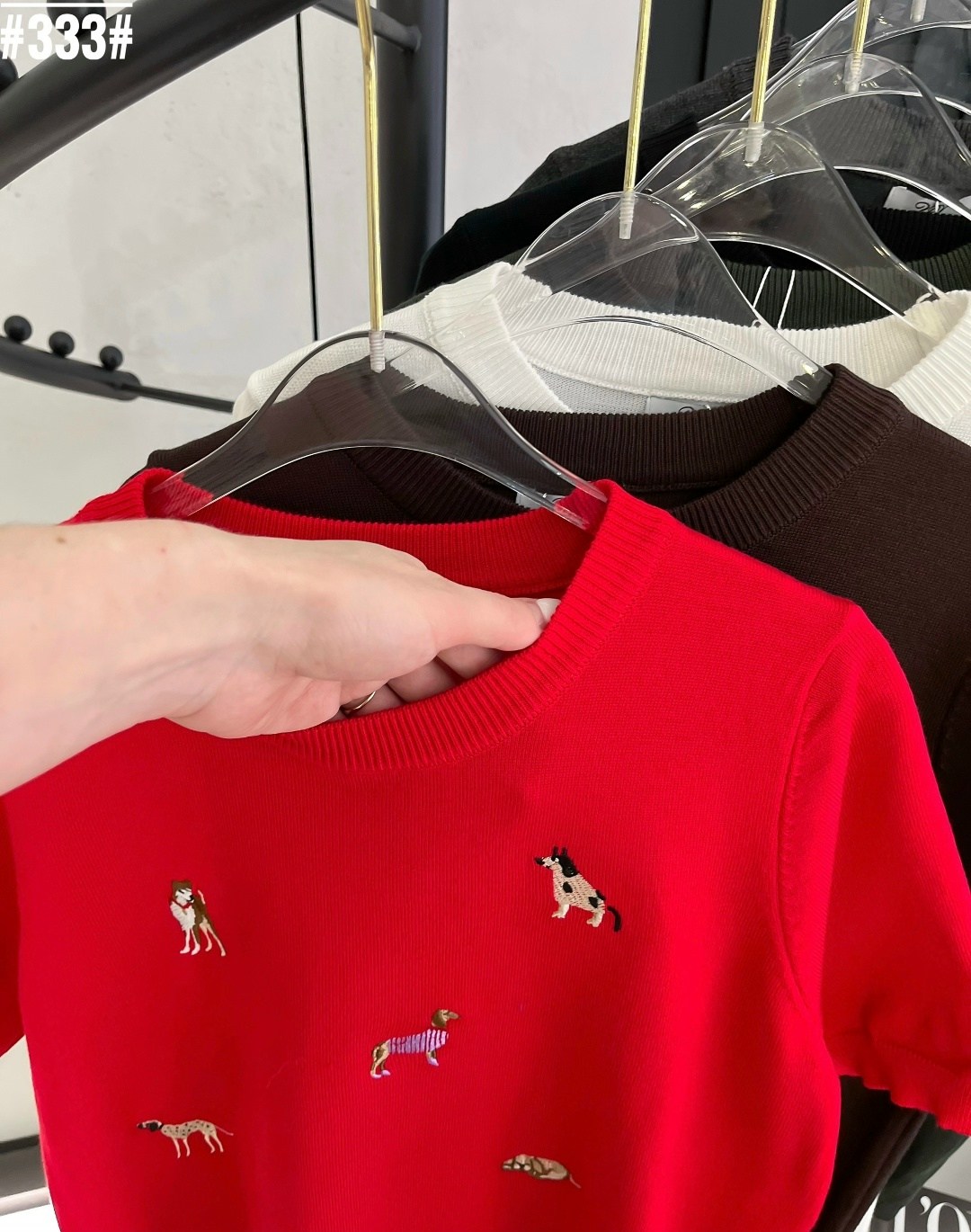 женская кофта,свитшот женский,свитер кофта,кофта кашемир,свитер с вышивкой таксы