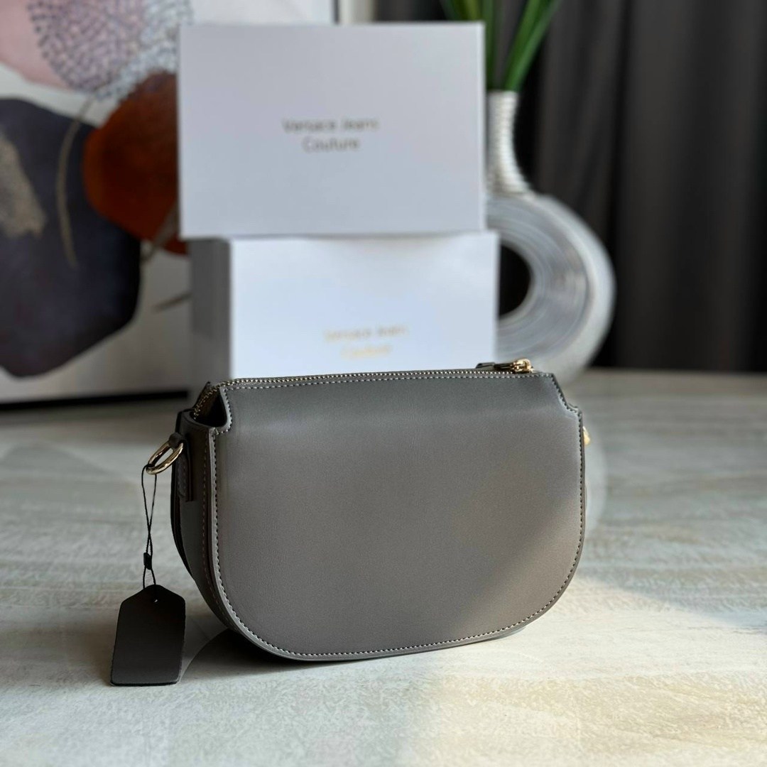 versace сумка,сумка женская versace,сумки версаче,кожаная сумка versace,пыльники от сумки версаче