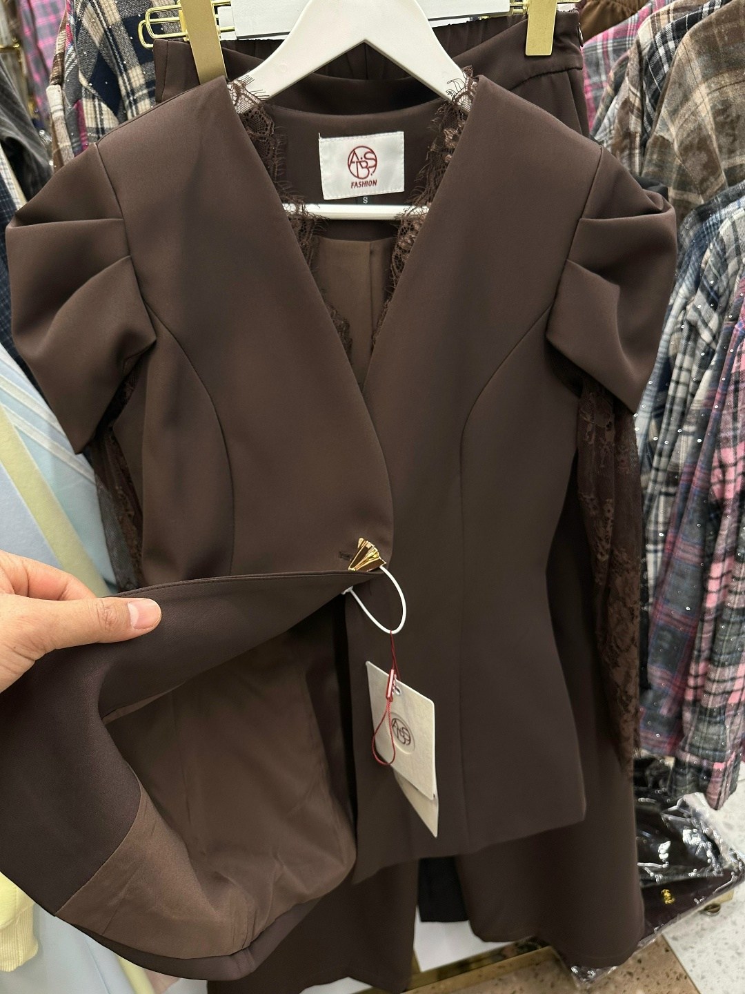 костюм с брюками,женские костюмы брючные,женский костюм тройка,костюм двойка женский,коричневый костюм