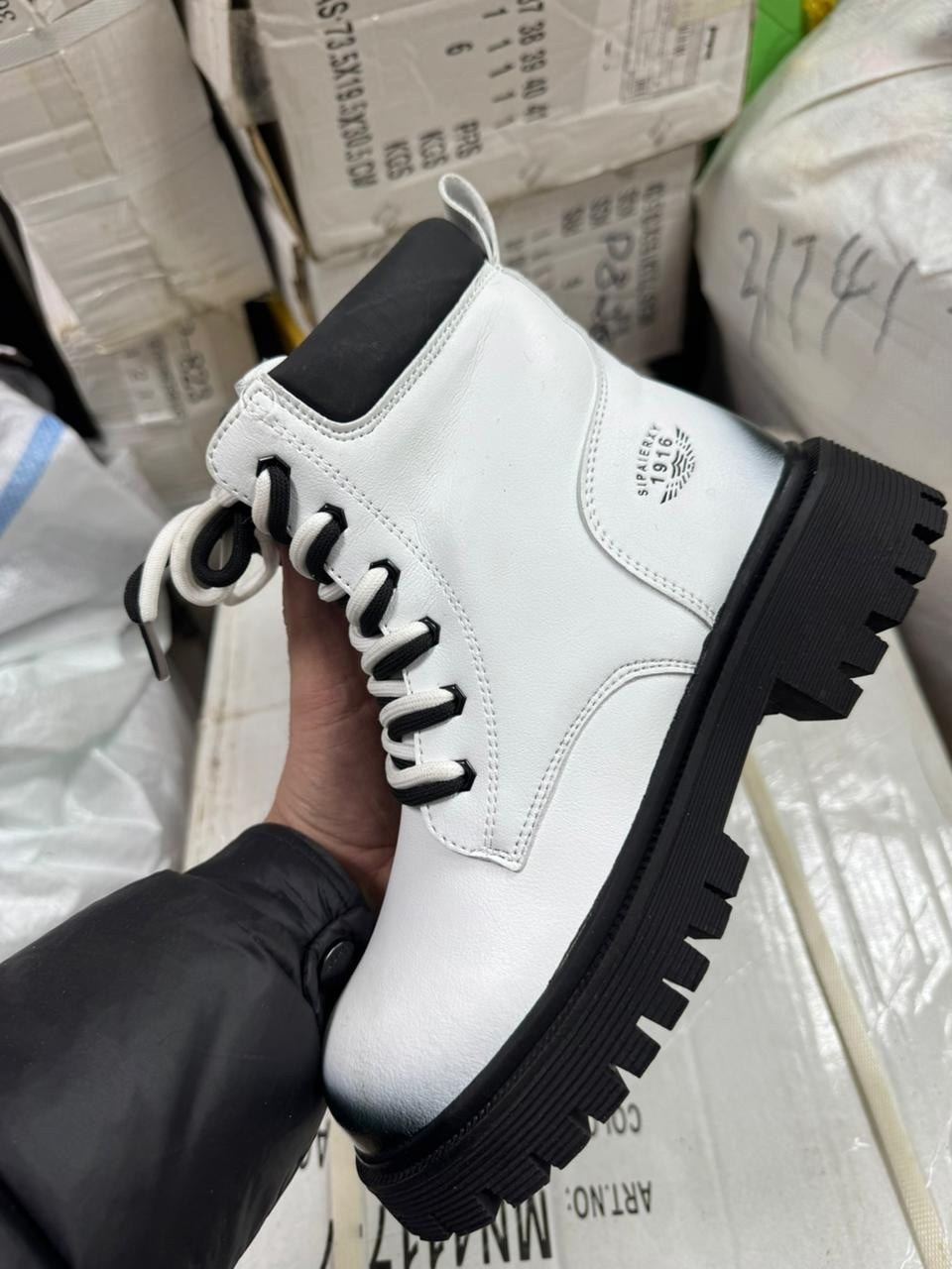 ,ботинки,ботинки девочкам,ботинки капитошка,ботинки женские