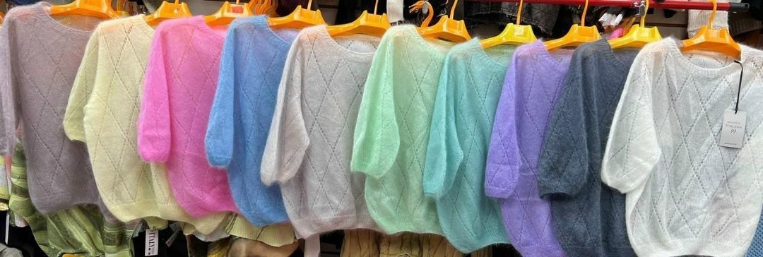 джемпер вязаный женский из мохера,джемпер связанный из мохера,джемпер из мохера,ажурный свитер из кид мохера,джемпер из кид мохера на шелке