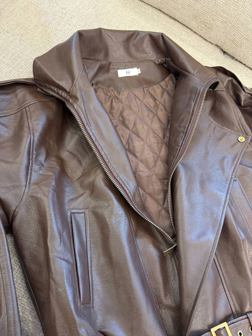 кожаная куртка yves saint laurent,кожаная куртка,женская кожаная куртка,женская куртка из искусственной кожи,короткая куртка из искусственной кожи