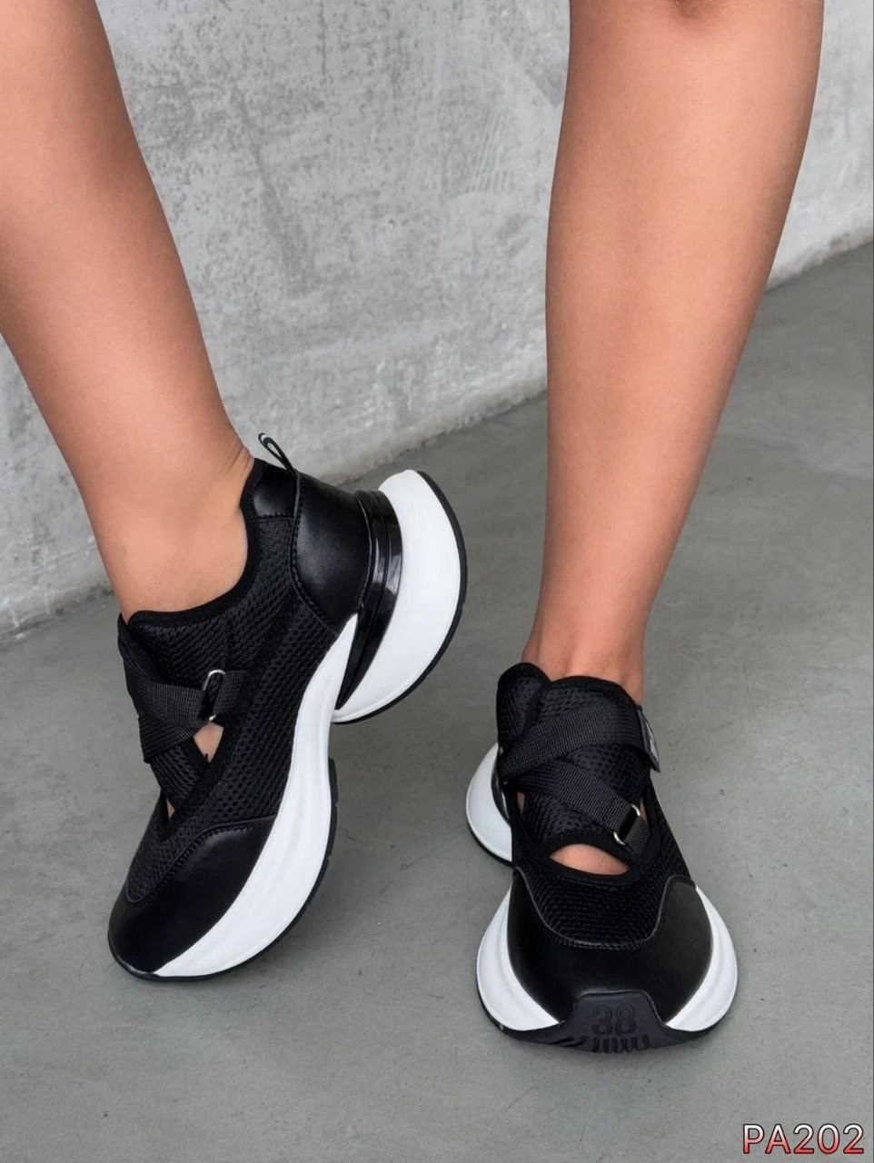 ,кроссовки женскиe,кроссовка,черные кроссовки,кроссовки для фитнеса