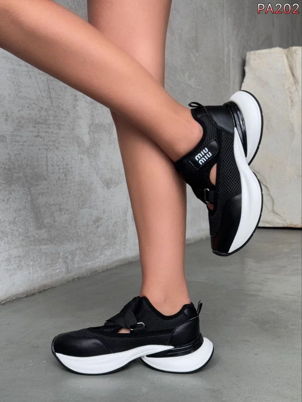 ,кроссовки женскиe,кроссовка,черные кроссовки,кроссовки для фитнеса