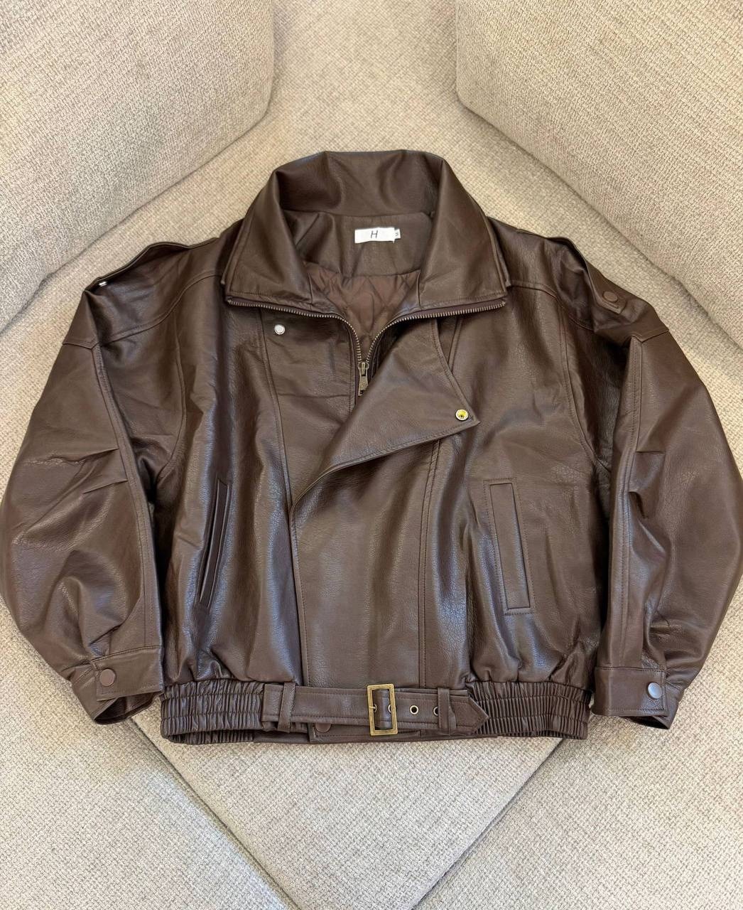 кожаная куртка yves saint laurent,кожаная куртка,женская кожаная куртка,женская куртка из искусственной кожи,короткая куртка из искусственной кожи