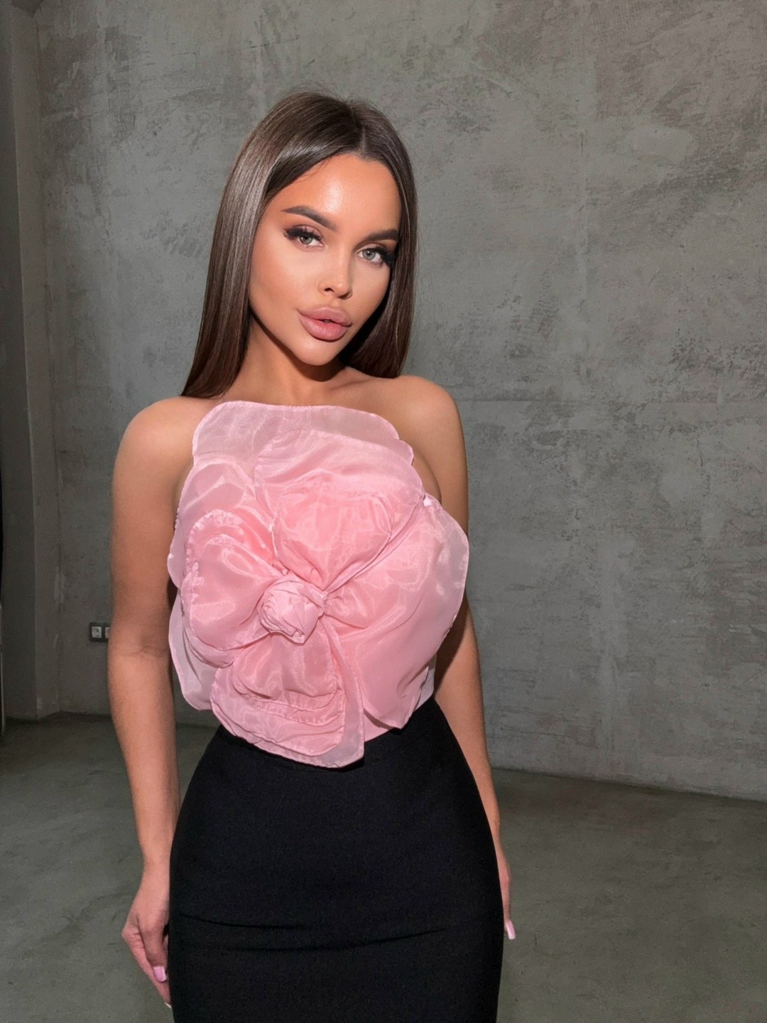 девушка,платье шикарное,платье,вечернее платье,платье с завязками