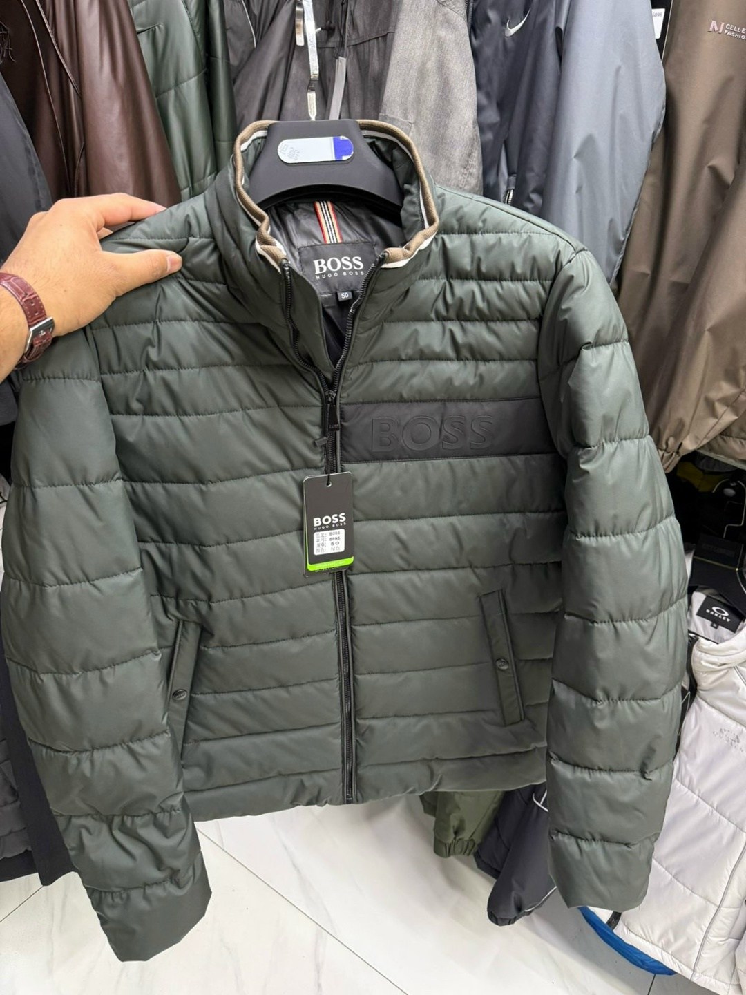 мужская куртка hugo boss,куртка с капюшоном hugo boss,куртка hugo boss,куртка boss,мужская куртка boss