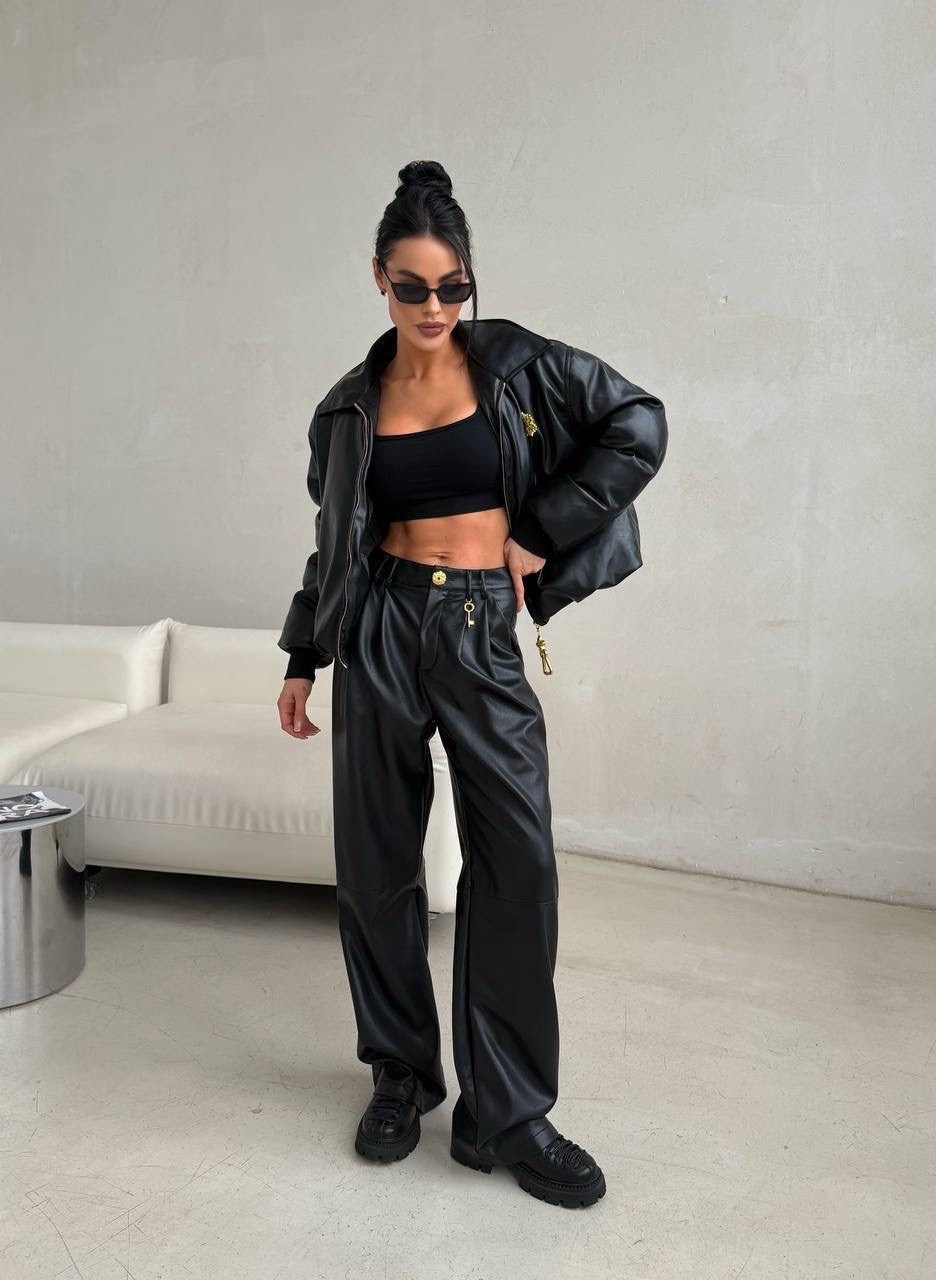 кожаная куртка,куртка бомбер,кожаный бомбер,женская куртка бомбер,кожаный бомбер оверсайз