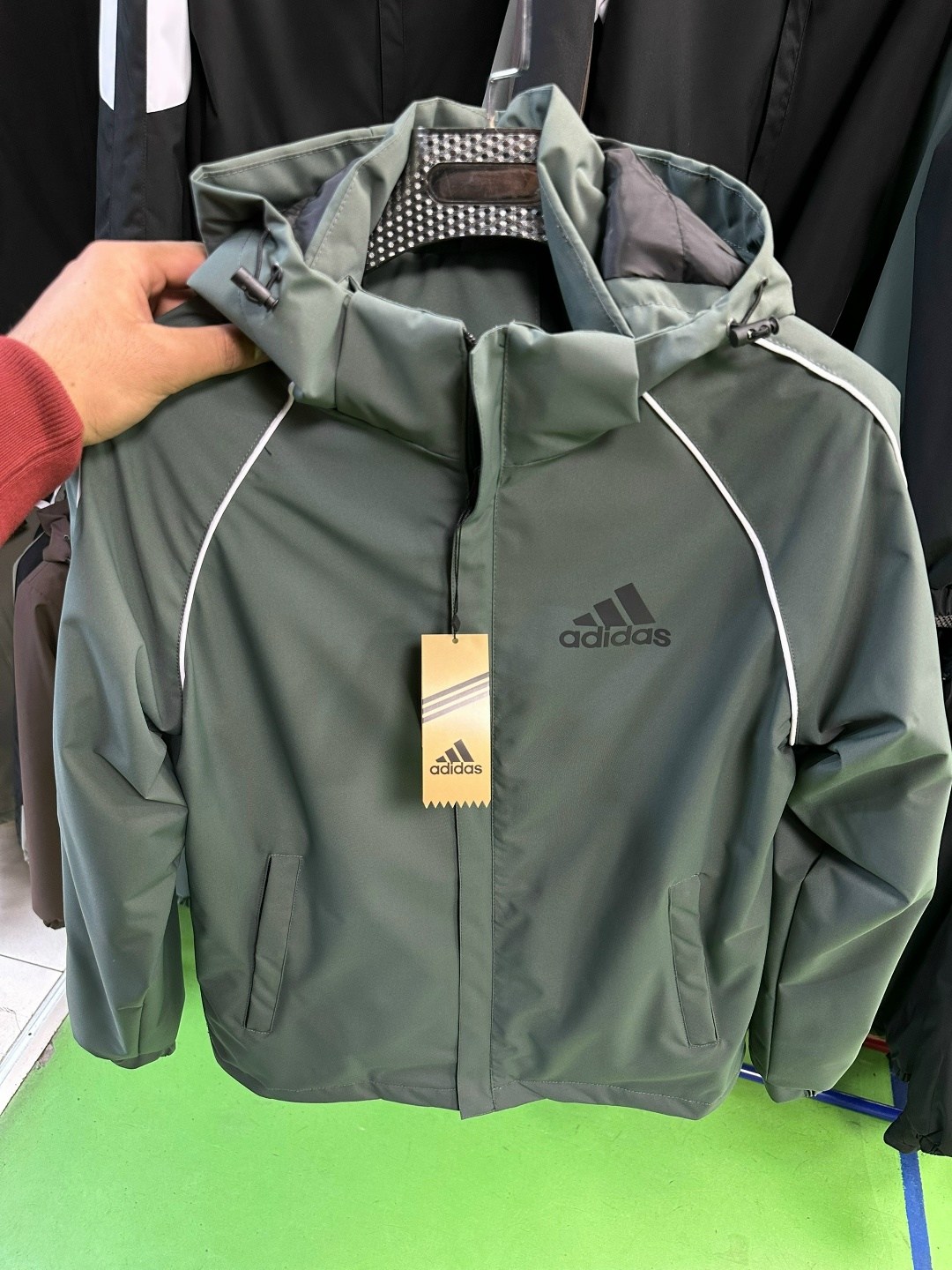 мужская ветровка adidas,ветровка adidas,куртка ветрозащитная adidas tiro 21 all weather,ветровка adidas adidas,куртка мужская adidas