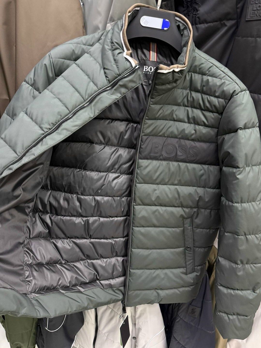 мужская куртка hugo boss,куртка с капюшоном hugo boss,куртка hugo boss,куртка boss,мужская куртка boss