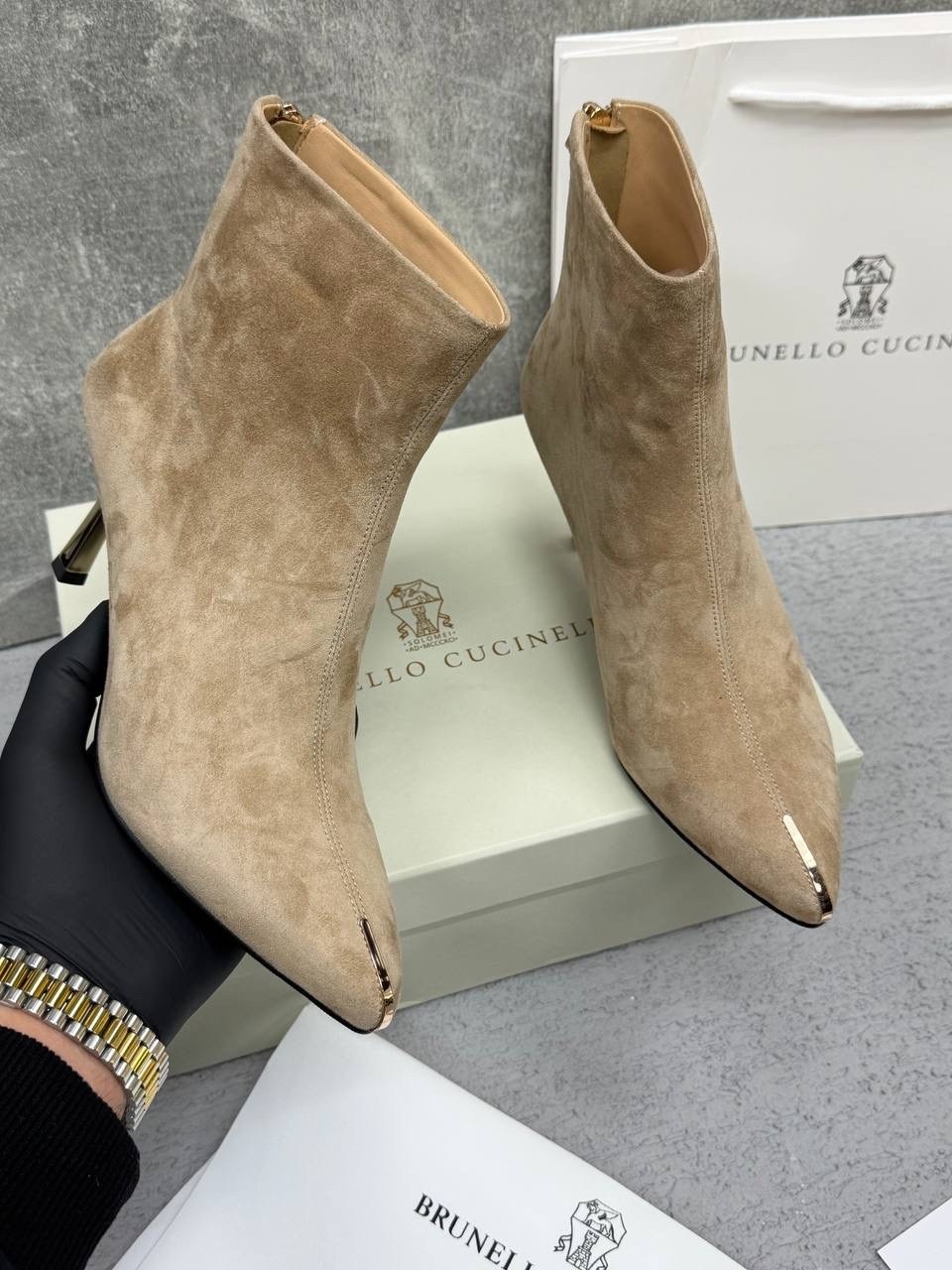 замшевые женские ботильоны с острым носком на,ботильоны на тонком низком каблуке с острым носком,eilyken сексуальные женские ботильоны на тонком низком каблуке с острым носком,женские ботильоны с остр