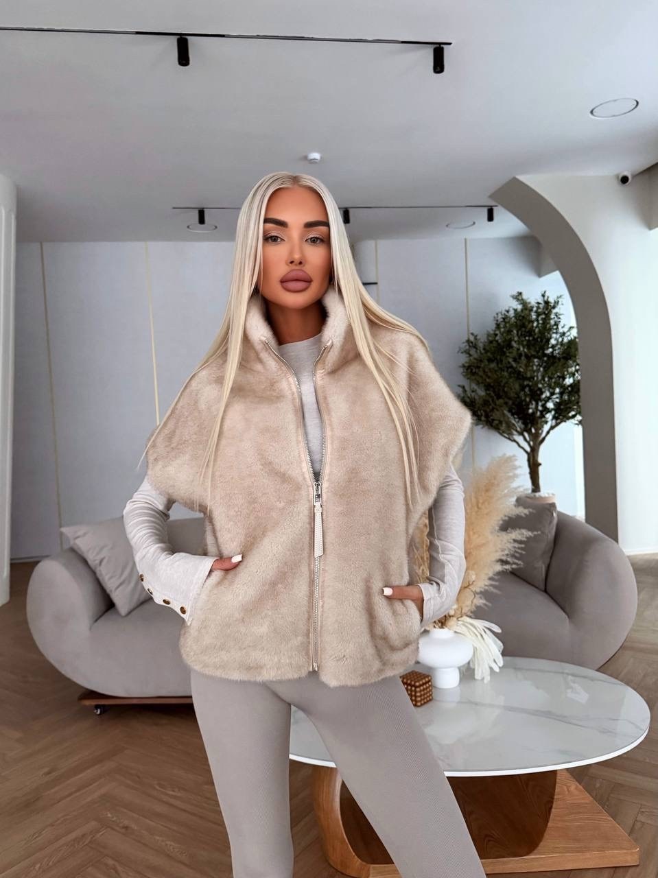 кашемировая курточка loro piana,жилетка женская,женский жилет,куртка женская,бежевая жилетка