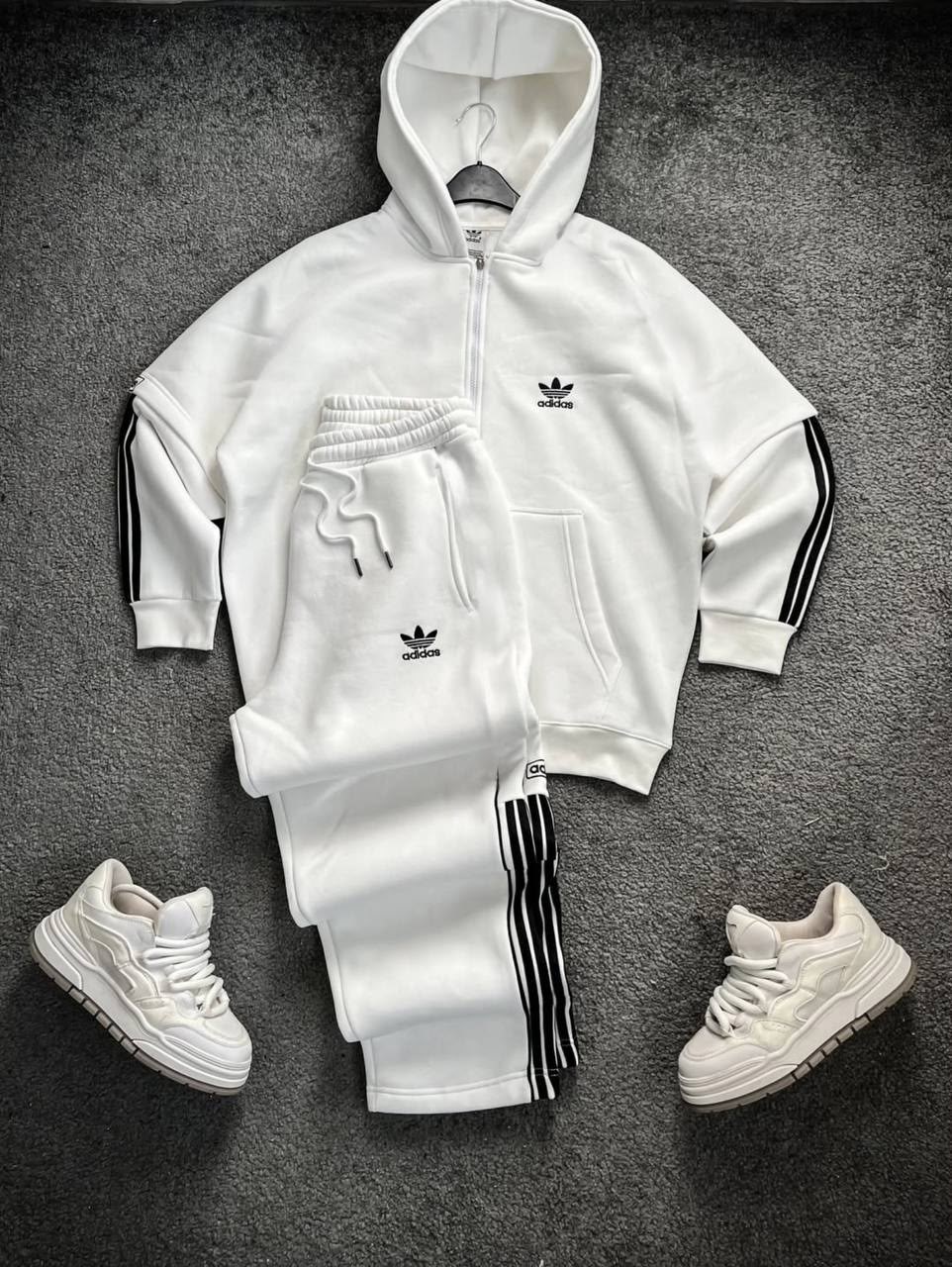 спортивный костюм adidas,тёплый спортивный костюм adidas,спортивный костюм адидас,мужской спортивный костюм adidas,адидас спортивный костюм мужской