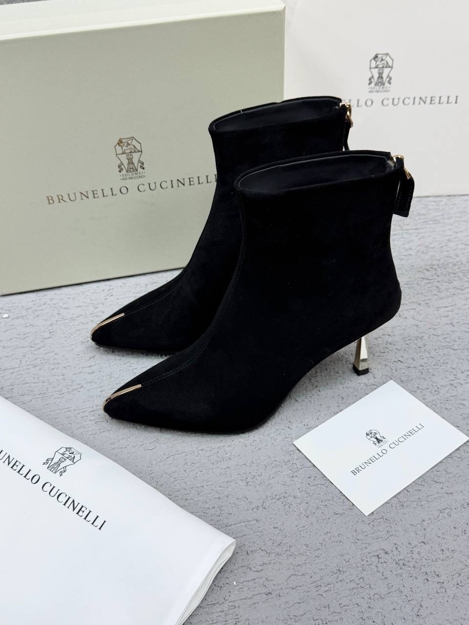 замшевые женские ботильоны с острым носком на,ботильоны на тонком низком каблуке с острым носком,eilyken сексуальные женские ботильоны на тонком низком каблуке с острым носком,женские ботильоны с остр