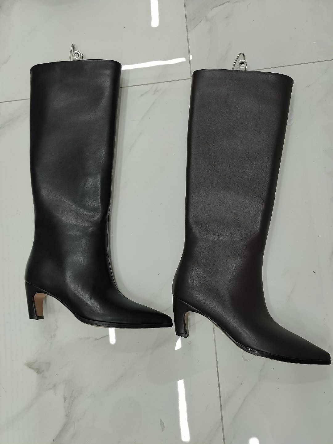 женские сапоги,сапоги,,женские сапоги до колена с острым носком из натуральной кожи,женские сапоги до колена из натуральной кожи