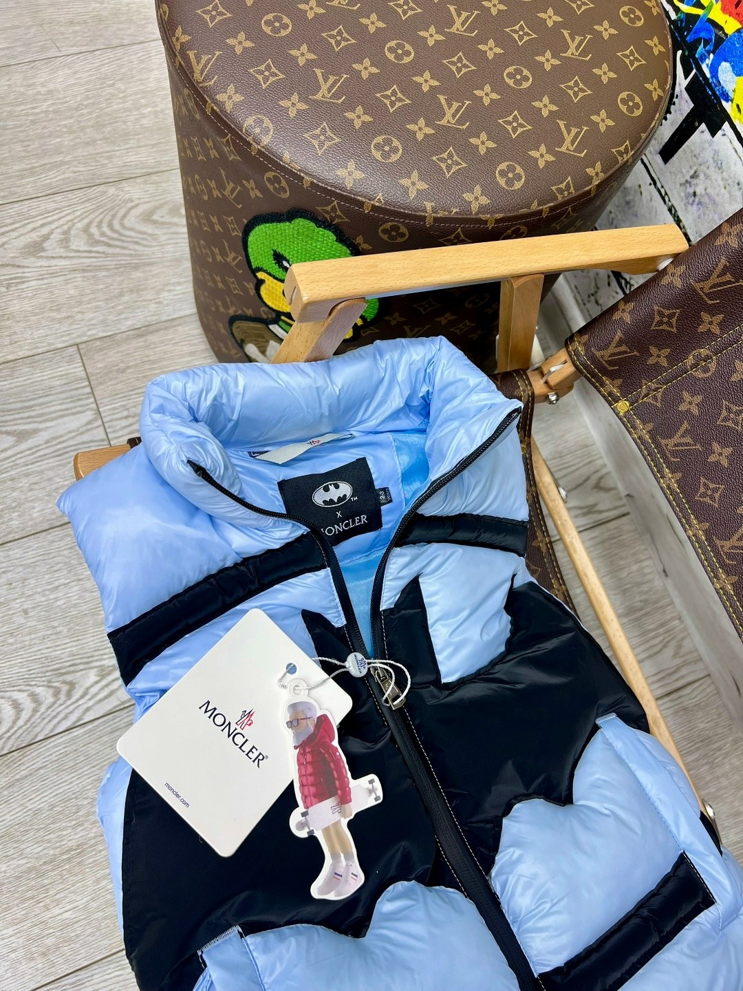 жилет детский,комплект жилетка,жилетка детская,двухсторонняя жилетка,демисезонный жилет