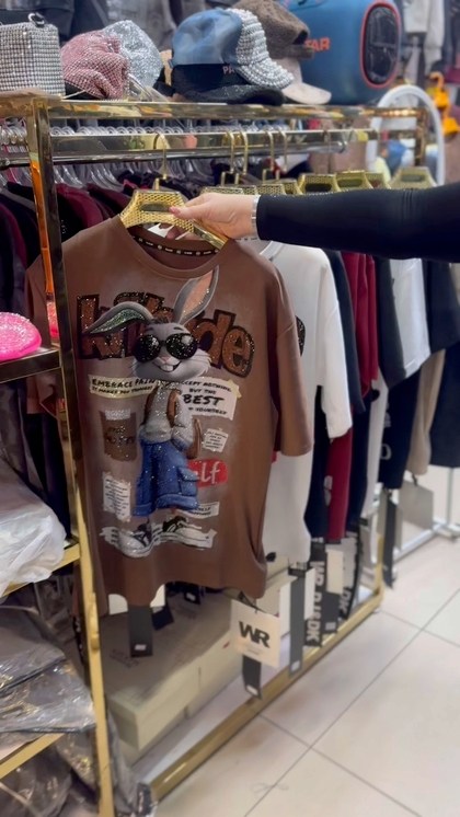 футболка оверсайз со стразам,футболка 44-50 оверсайз женская с принтом bezze,футболки оверсайз с принтами,футболки женские с принтом,повседневный свитшот