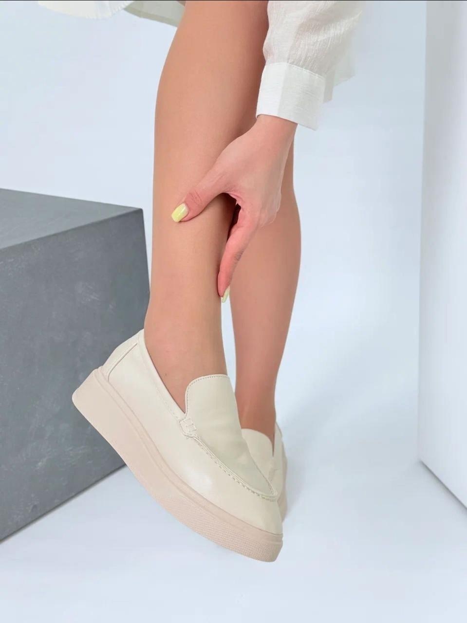 ,лоферы женские,бежевые лоферы респект,слипоны женские,лоферы destra