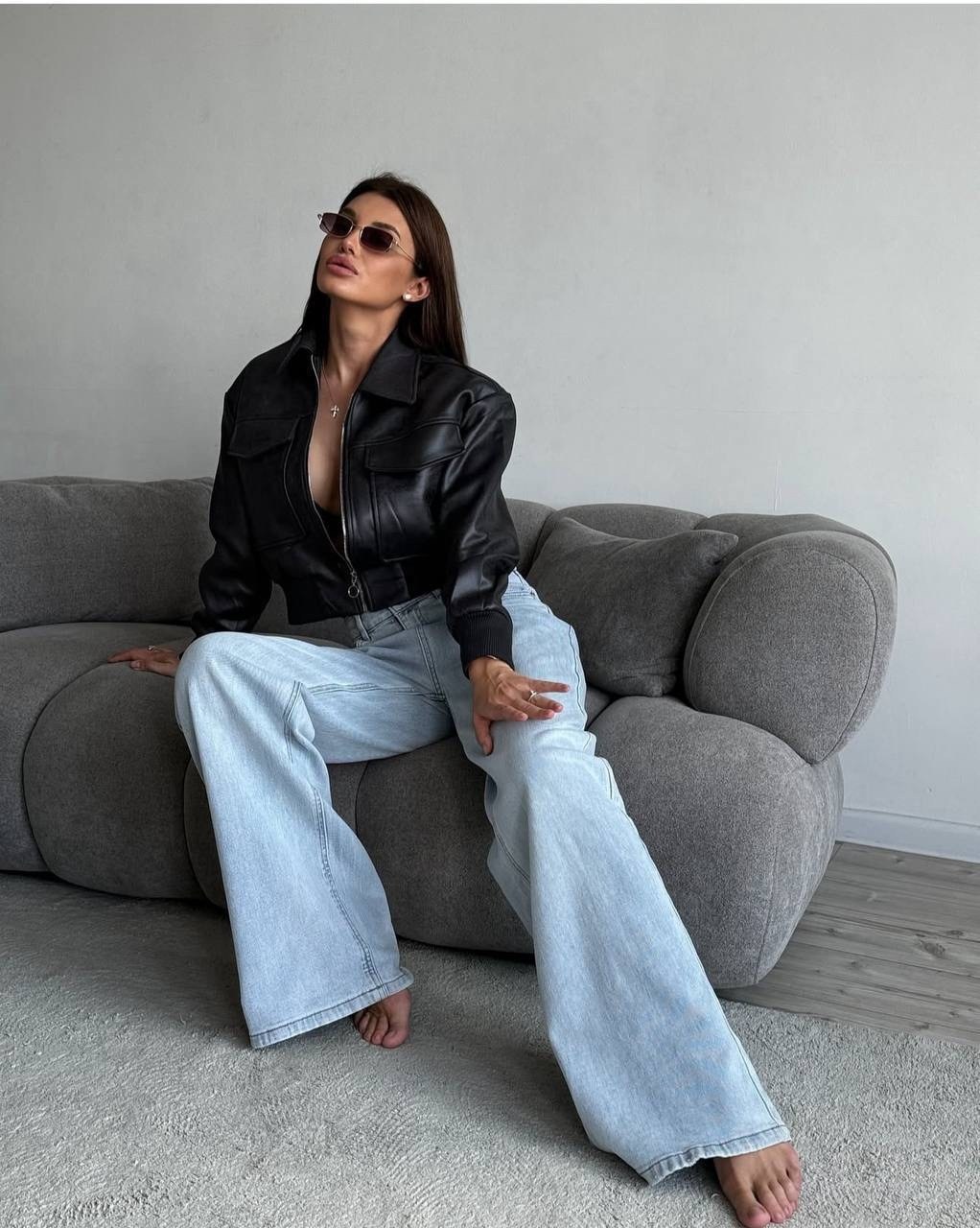 женская куртка из искусственной кожи,кожаная куртка,женская кожаная куртка,женская короткая кожаная куртка,куртка бомбер