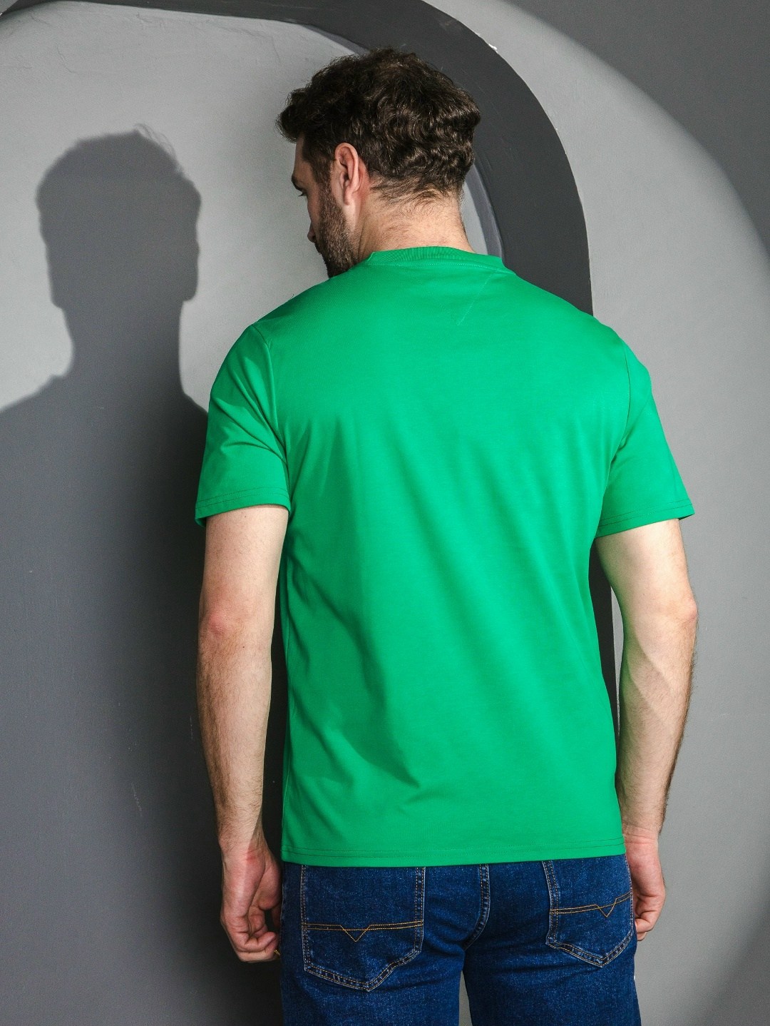 футболки мужские,зеленая футболка,футболка,универсальные футболки,футболка стрейч мужская