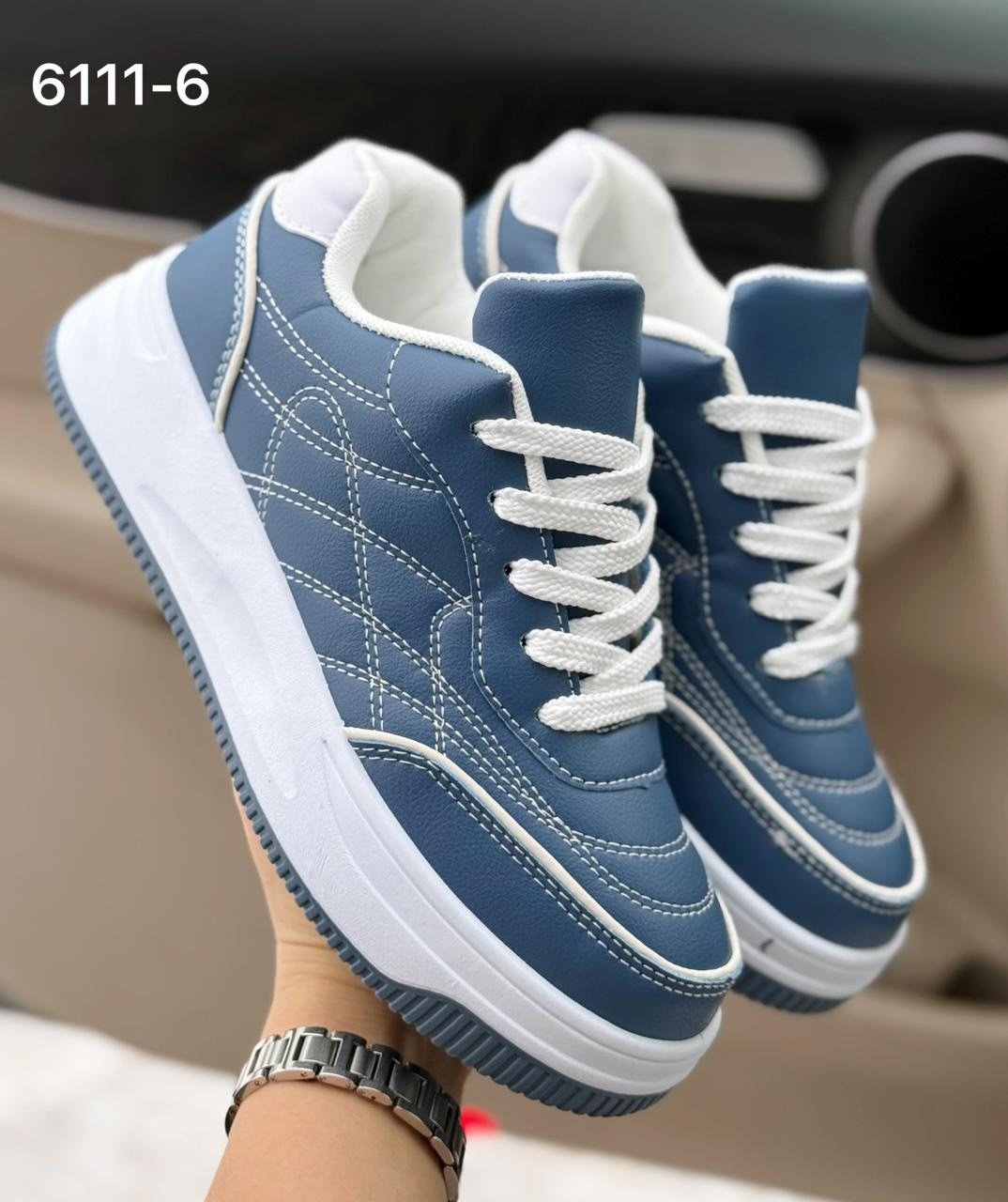 женские кроссовки,,повседневные кроссовки,спортивная ,кроссовки модные