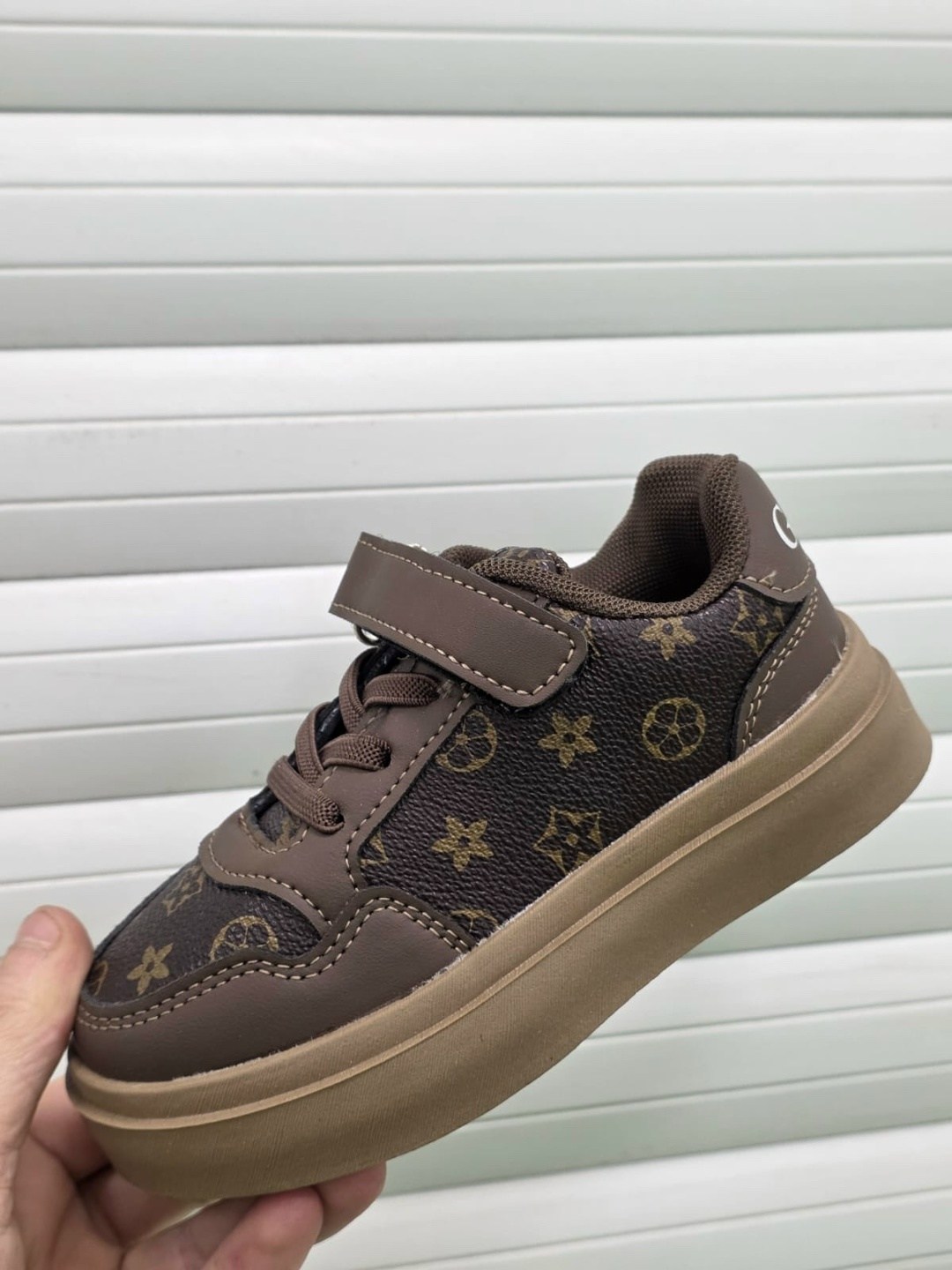 ,кеды michael kors premium shoes цвет черный,michael kors кеды,кроссовки женскиe,кеды мк женские