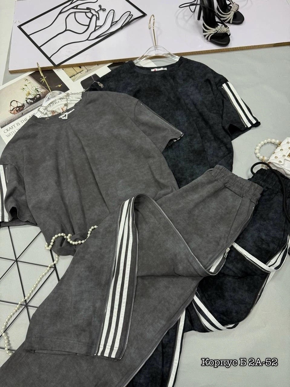 костюм спорт шик,повседневный костюм,велюровый костюм спортивный,велюровый костюм,женский спортивный костюм
