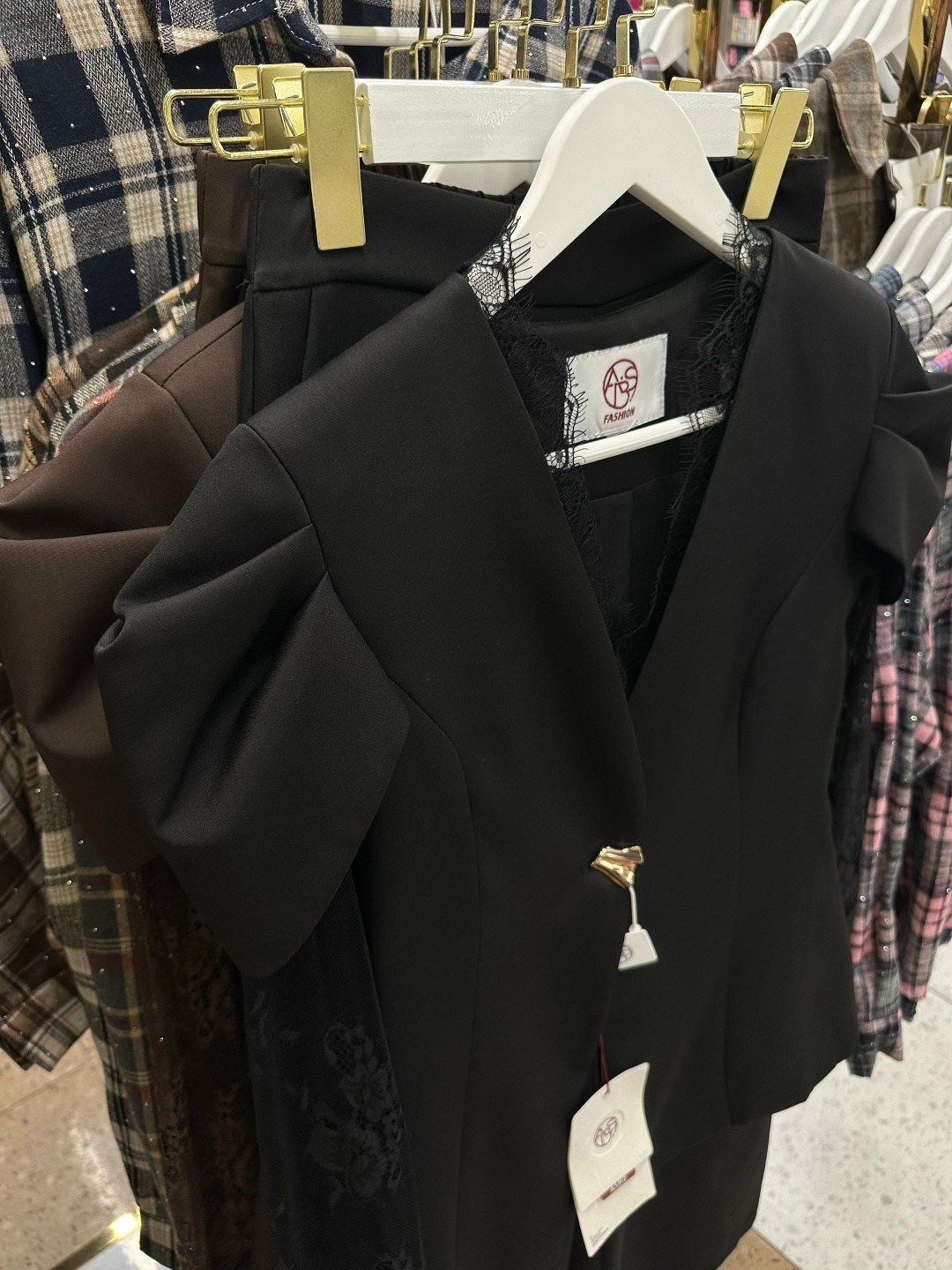 костюм с брюками,женские костюмы брючные,женский костюм тройка,костюм двойка женский,коричневый костюм