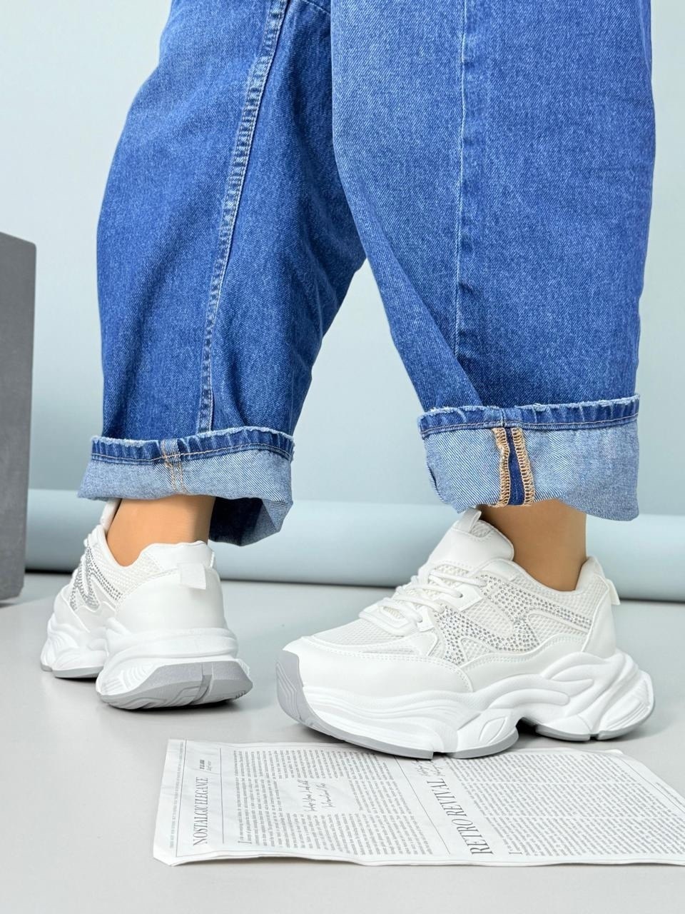 женские кроссовки,кроссовки,кроссовки белая,белые кроссовки женские,стильные кроссовки женские