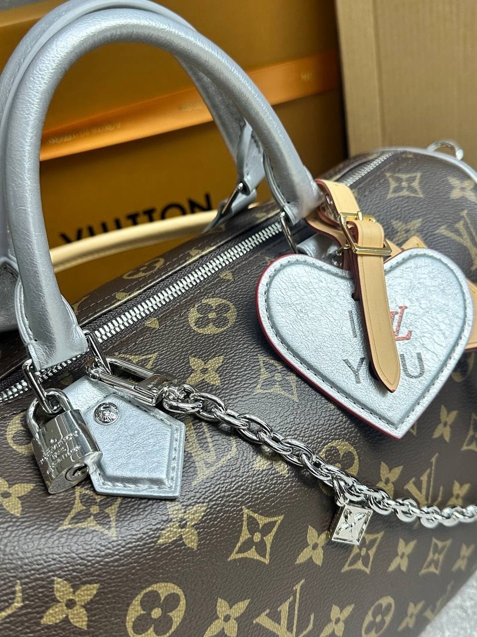 сумка женская louis vuitton,сумка louis vuitton,louis vuitton сумка на плечо,модная сумка,модная женская сумка
