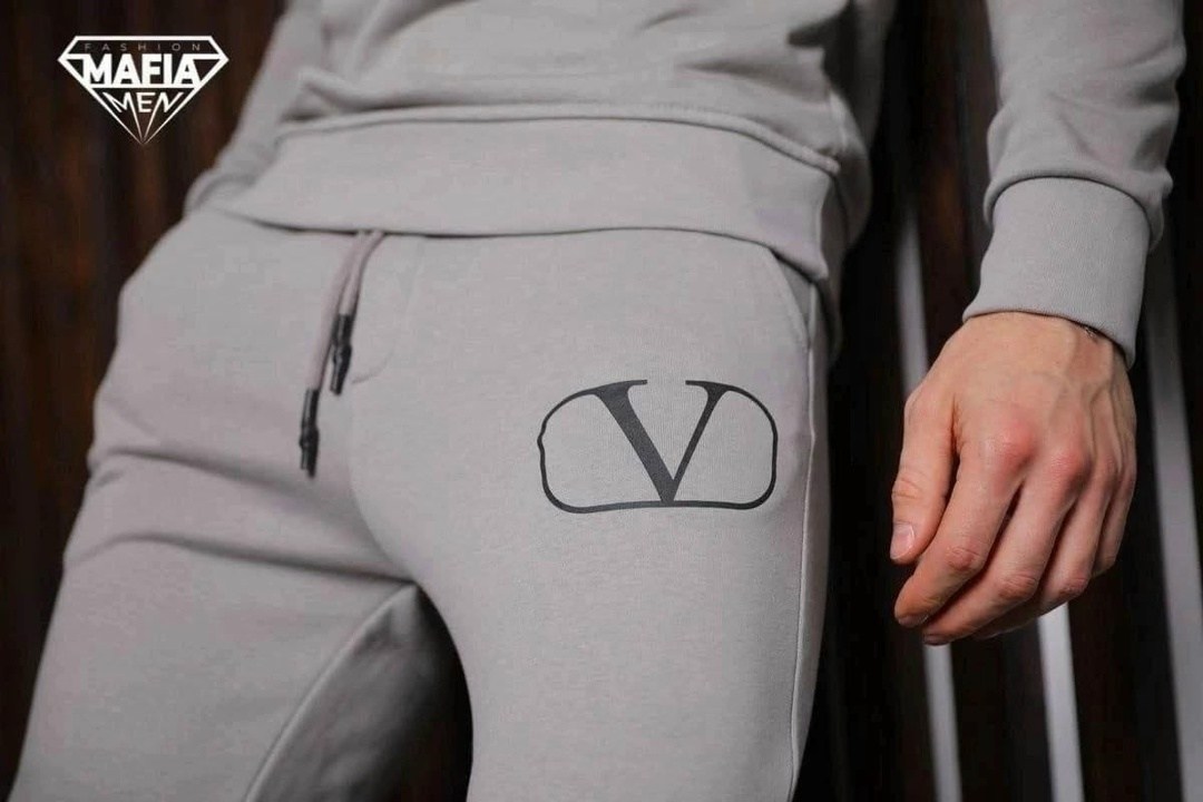 мужские спортивные костюмы,спортивные костюм,мужские свитшоты,спортивные костюмы ,мужская мода