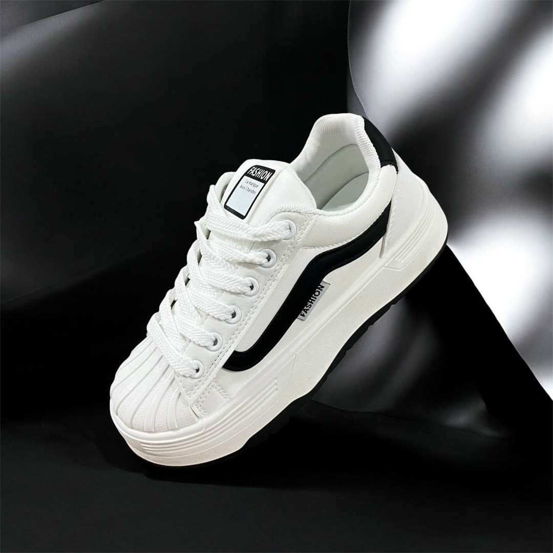 кроссовки женскиe,,спортивная ,женская ,кроссовки модные