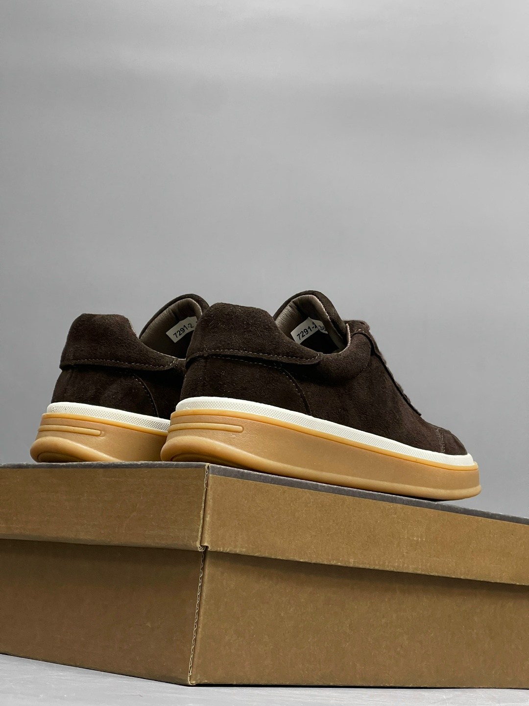 женские кроссовки из замши loro piana коричневые,замшевые кроссовки,замшевые кеды,женские кроссовки из замши loro piana коричневые lm-21161,кроссовки из натуральной замши