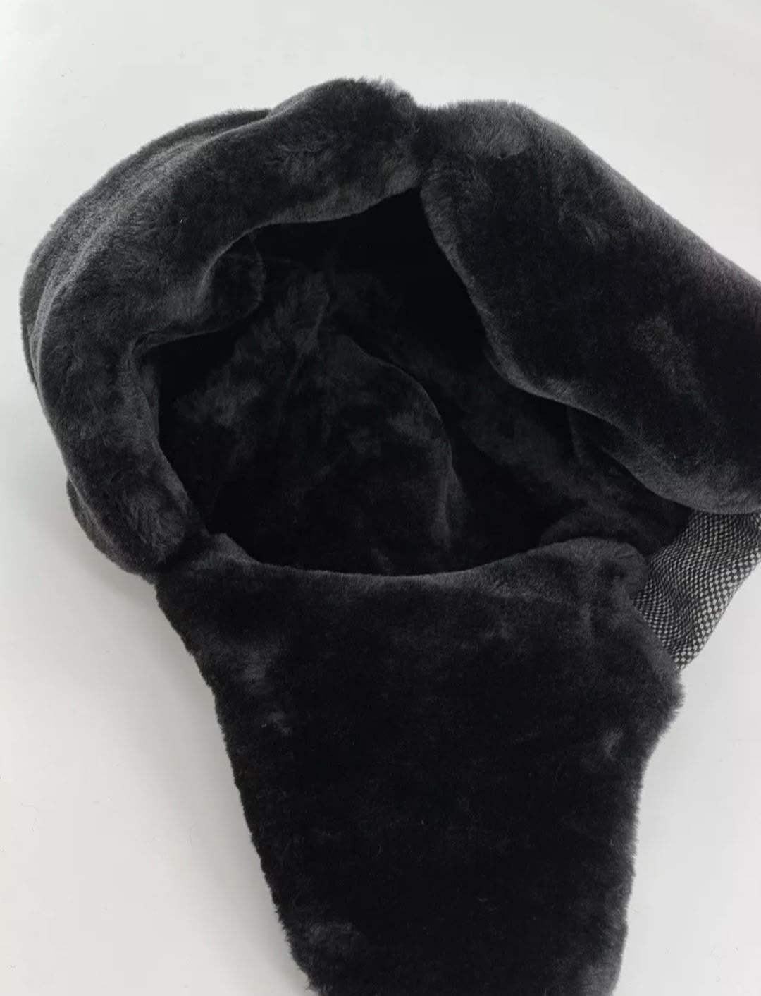 шапка-ушанка emporio armani ea7 серого цвета,шапка ушанка diesel,шапка ушанка,зимняя шапка ушанка,шапка ушанка мужская antar 236612324 черная