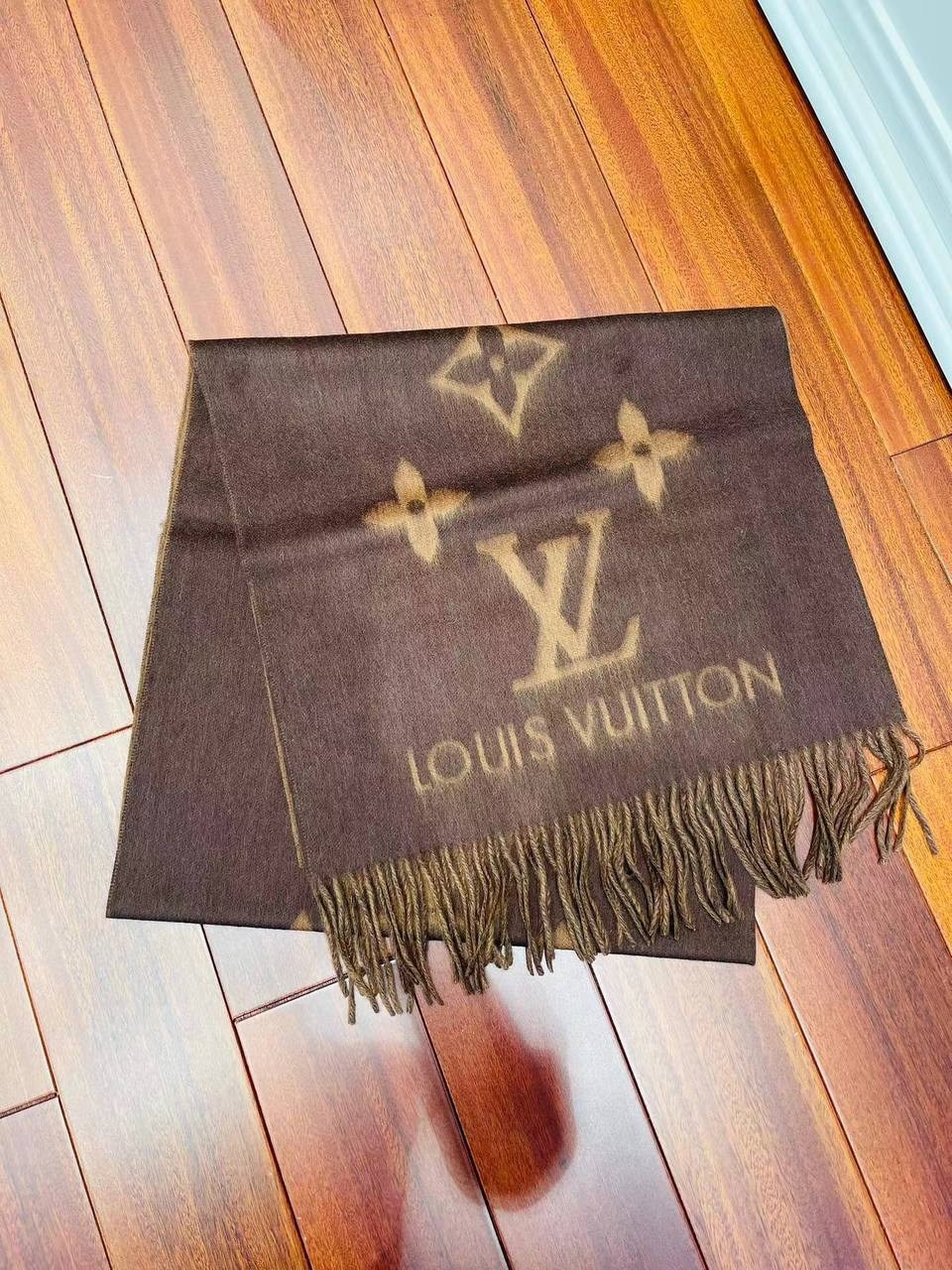 шарф louis vuitton,кашемировый шарф louis vuiton,платок луи виттон оригинальный,шарф louis vuitton корич,шарф луи виттон