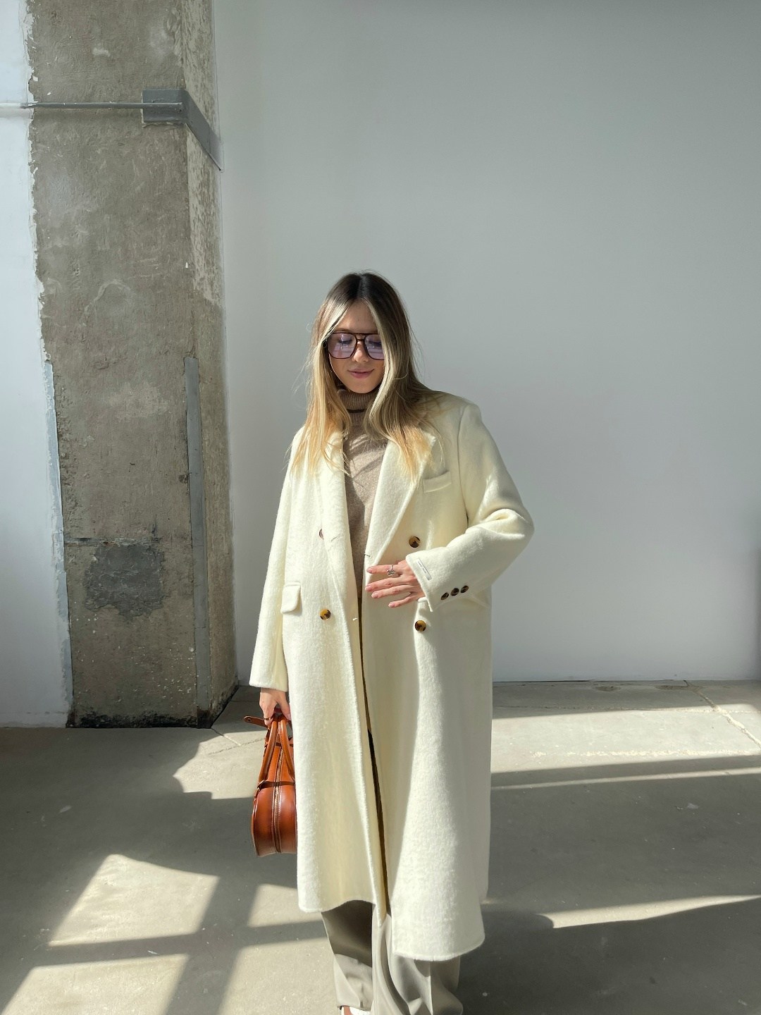 модное пальто,пальто оверсайз,женское пальто,белое пальто оверсайз,шерстяное пальто