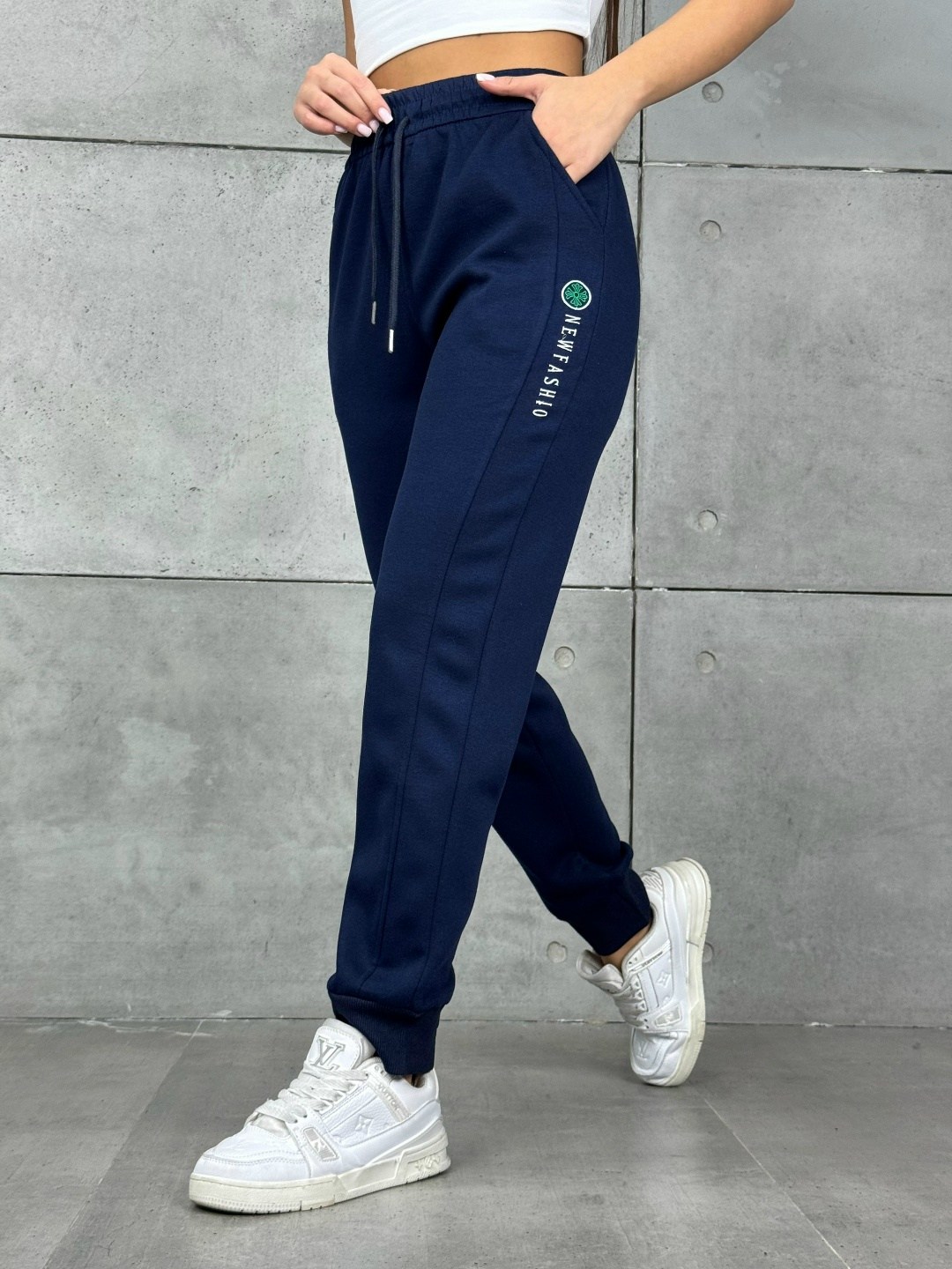 штаны спортивные женские,брюки спортивные женские,спортивные брюки,брюки джоггеры,джоггеры женские