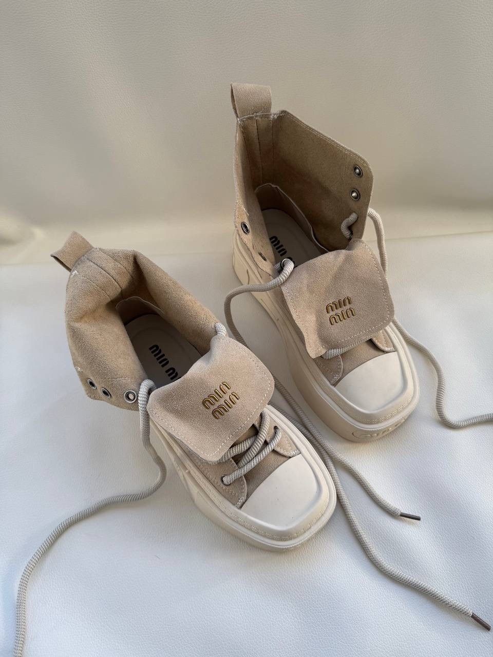 ,повседневная ,тканевые кеды женские,стильные ботинки,высокие кроссовки