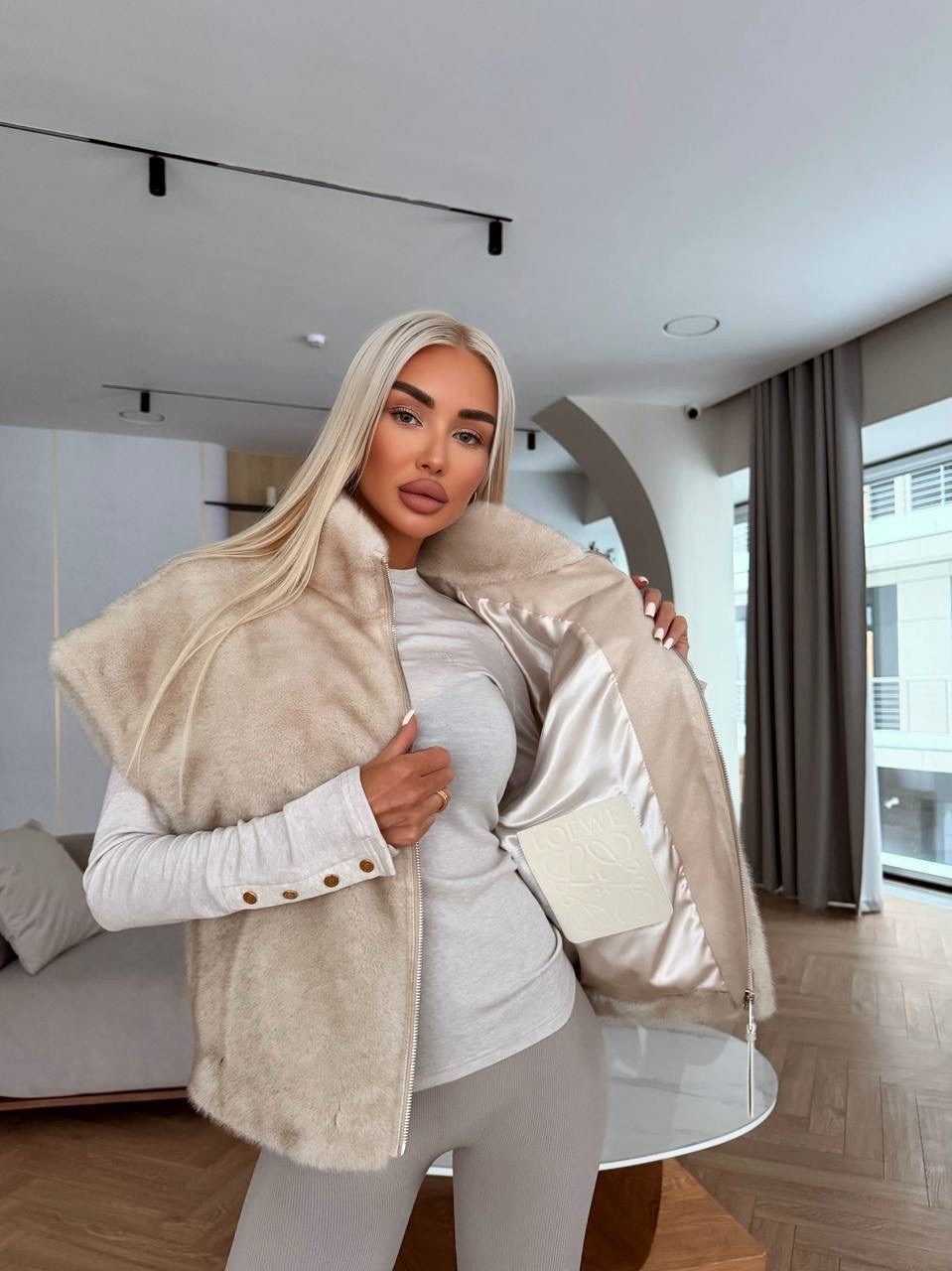 кашемировая курточка loro piana,жилетка женская,женский жилет,куртка женская,бежевая жилетка