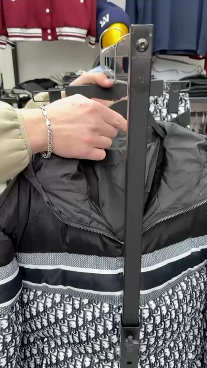 пуховик кристиан диор женский,двусторонний пуховик christian dior женский,двусторонний пуховик christian dior женский lm-12916,двусторонний пуховик christian dior женский (арт. vm-12502),пуховик dior