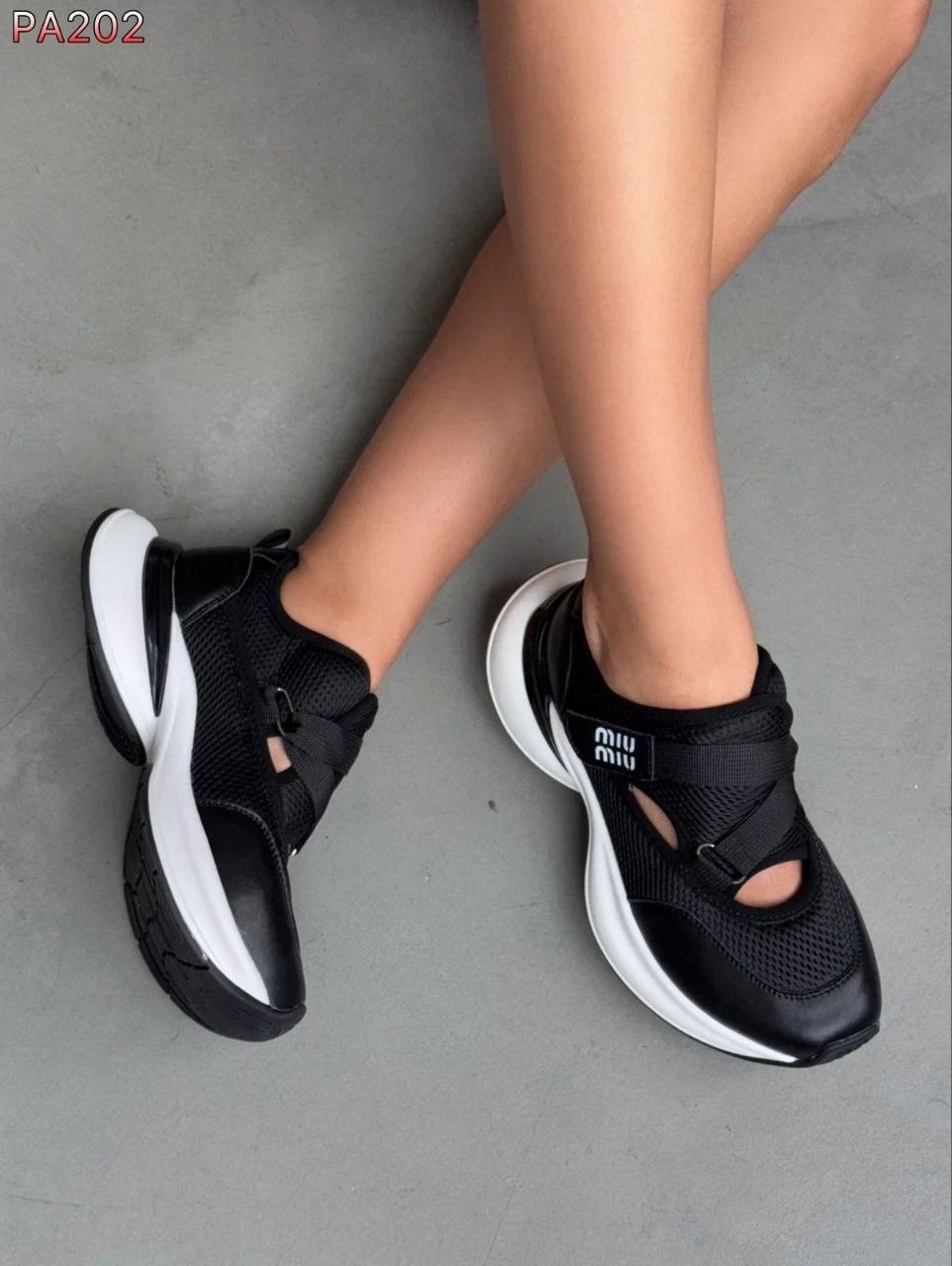 ,кроссовки женскиe,кроссовка,черные кроссовки,кроссовки для фитнеса