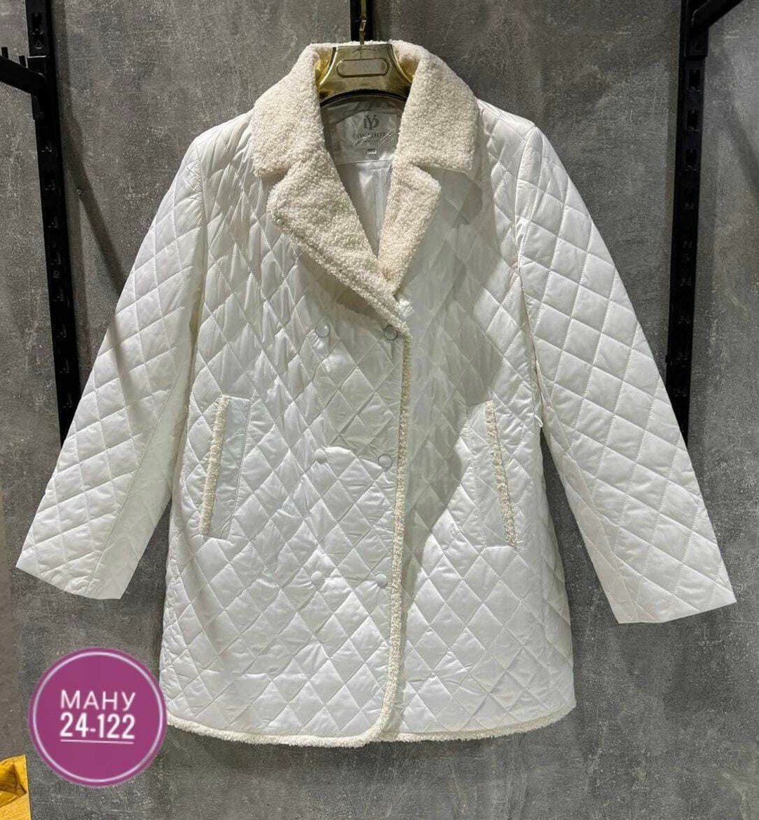 куртка стильная,куртка стеганая,верхняя одежда,куртка модная,куртка женская белая