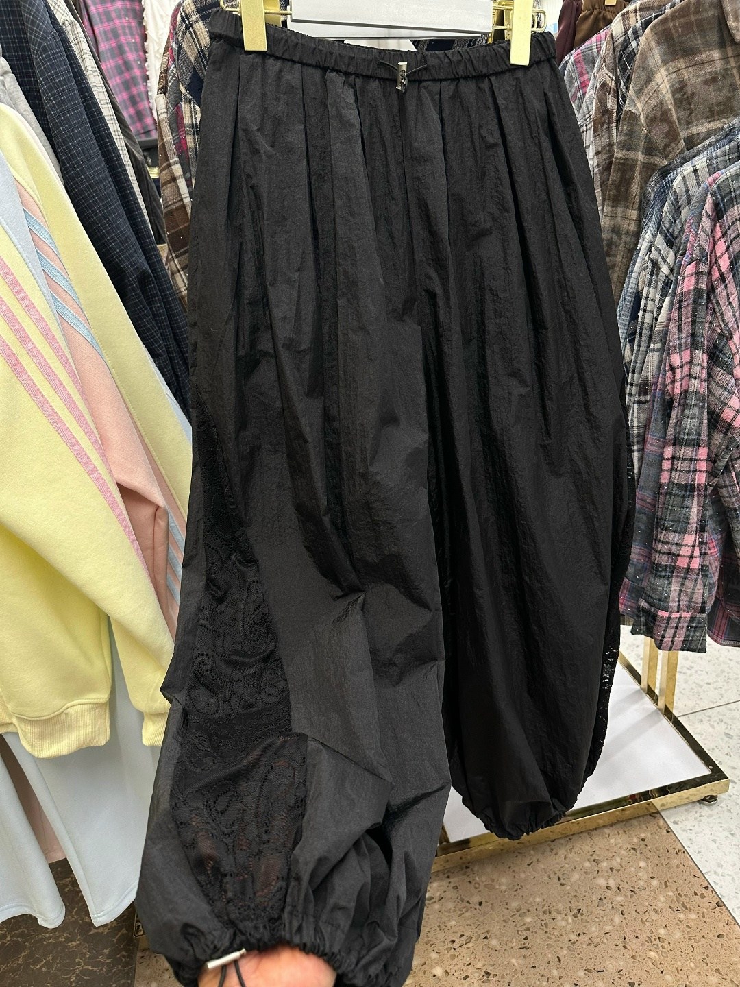 широкие брюки,брюки оверсайз,повседневные брюки,широкие брюки карго,юбка