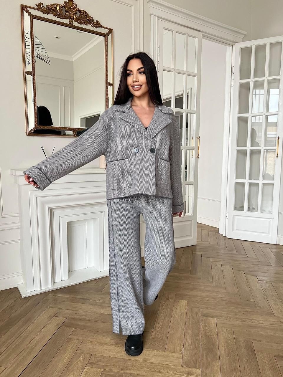 стильные костюмы,женские костюмы,брючные женские костюмы,костюм с брюками,женский брючный костюм двойка