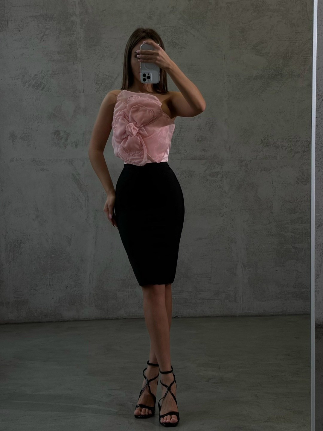 девушка,платье шикарное,платье,вечернее платье,платье с завязками