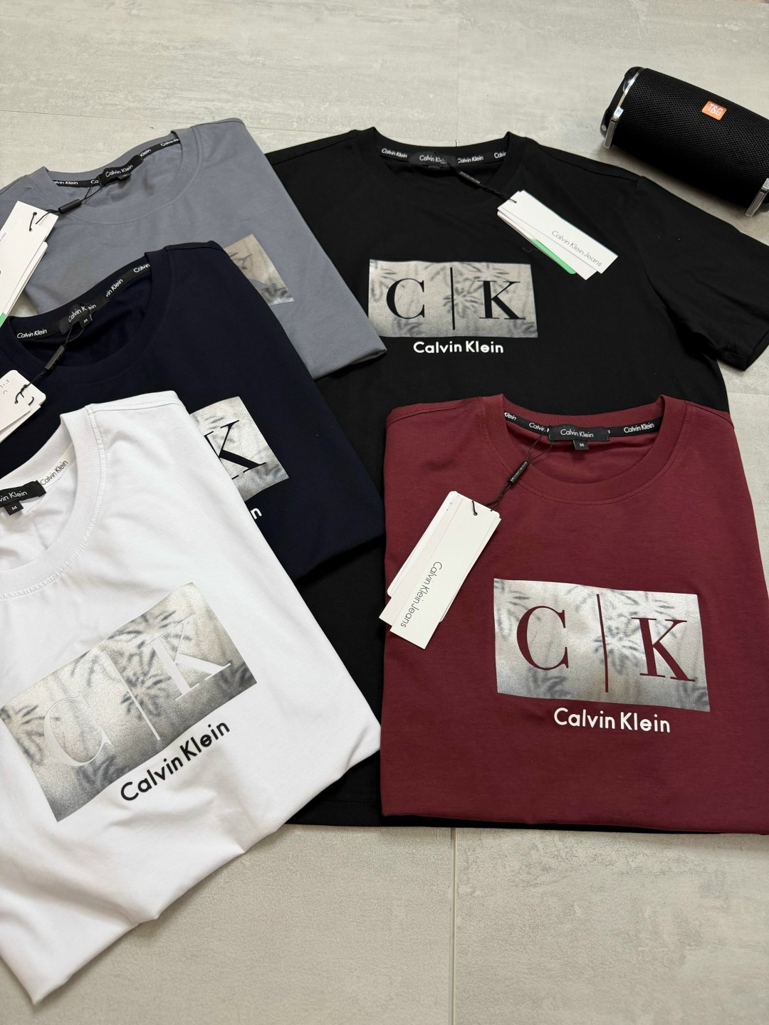 мужская футболка calvin klein,футболка calvin klein jeans футболка,футболка calvin klein jeans,мужская футболка calvin klein jeans,кельвин кляйн джинс футболка мужская