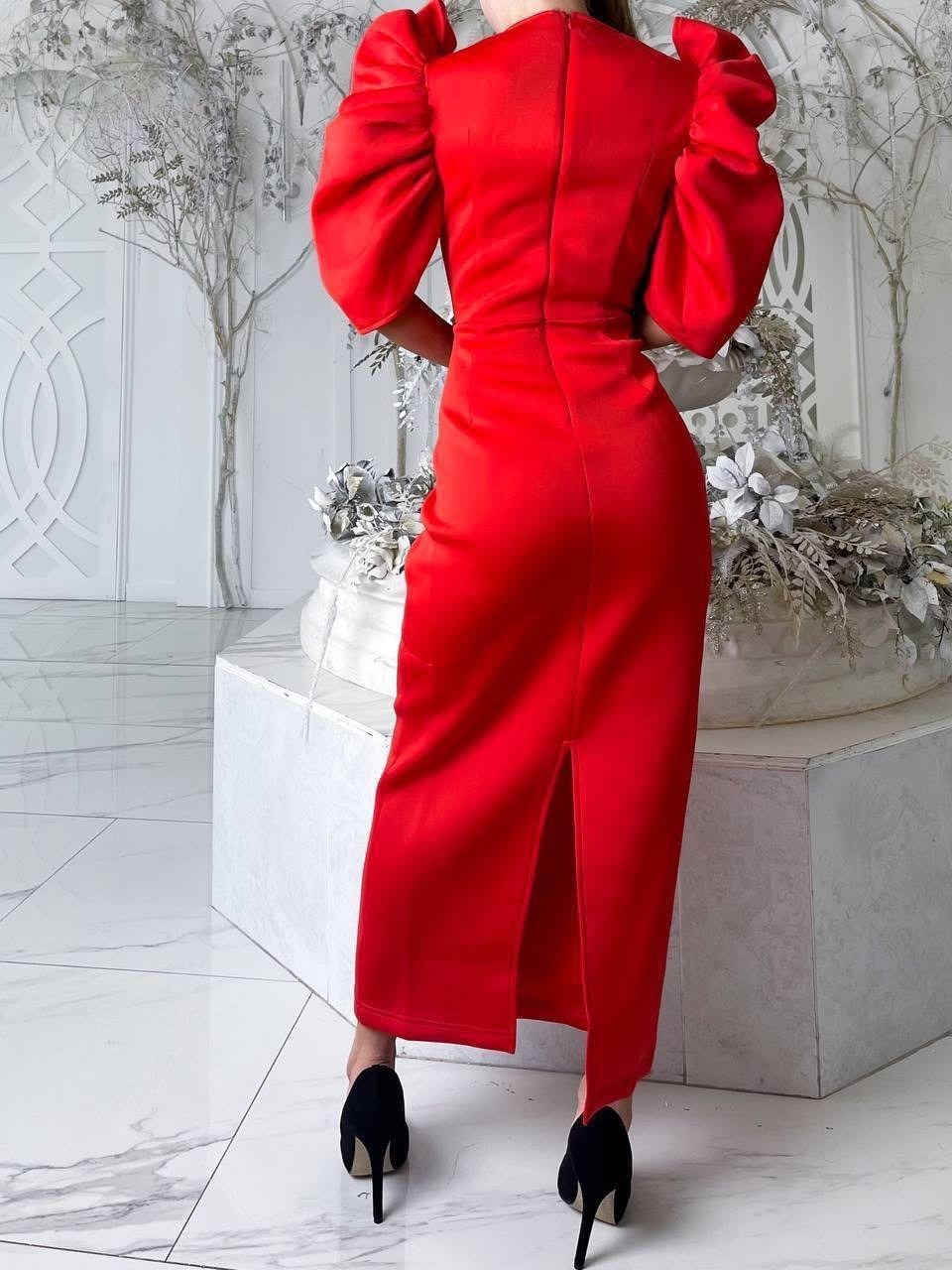 красное платье с объемными рукавами,платье с объемными рукавами,красное платье,платье,красное платье миди