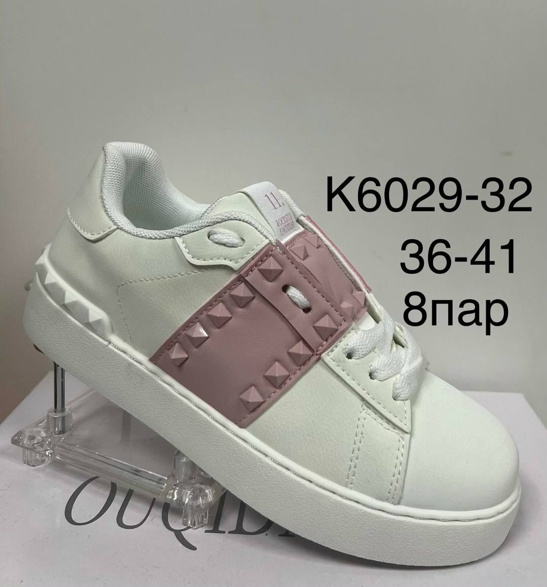 ,кеды валентино женские,valentino кроссовки, женская,valentino rockstud кеды черные